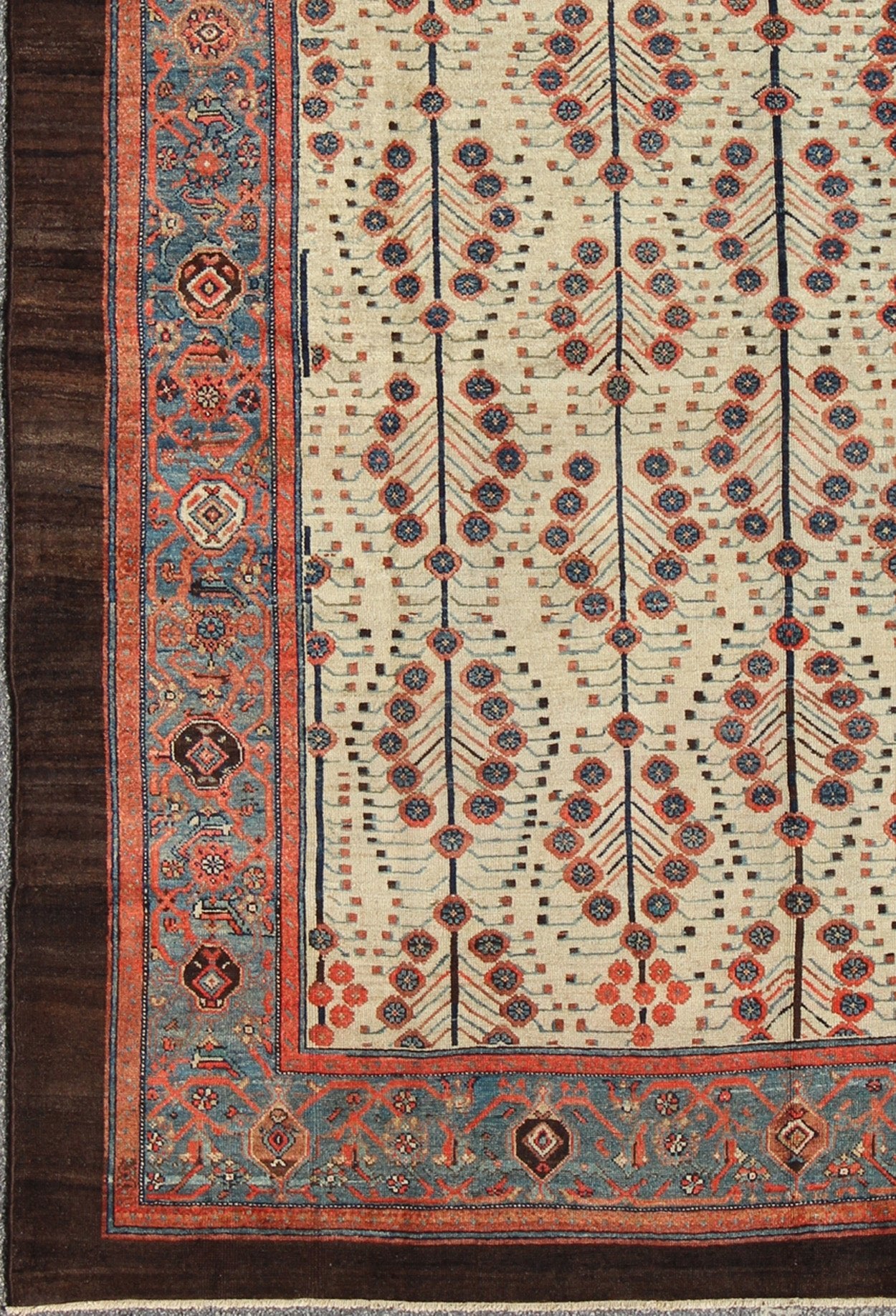 Antique Persian Serab Rug This amazing antique Persian Serab/Bakhshaish rug is a masterful example of the Serab rugs of the late 19th Century. Early Serab rugs are prized for their tribal designs, which often juxtapose large areas of negative sp... - Keivan Woven ArtsL11 - 1209 - 2985Rug