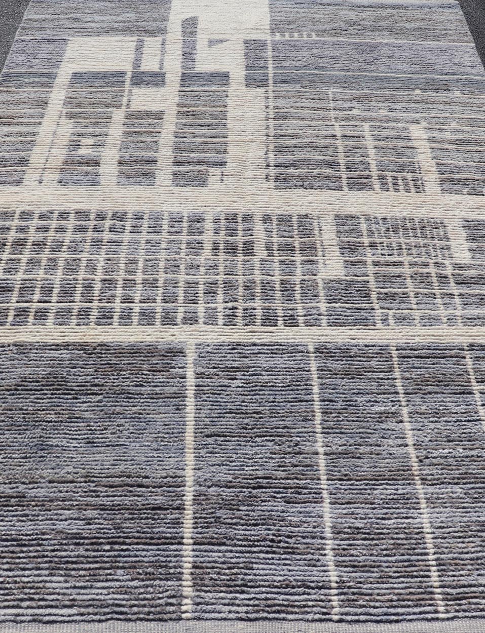 Modern Moroccan Contemporary Abstract Rug in White and Shades of Gray - Blue. Keivan Woven Arts; rug MSE - 12822 Country of Origin: Afghanistan Type: Modern Casual Design: Abstract, Geometric, Contemporary. Measures: 5'11 x 9'7 This piece has uniqu... - Keivan Woven ArtsMSE - 12822 - 25467Rug
