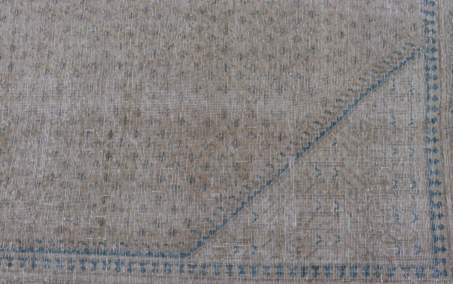 Vintage Persian Tabriz Rug with Muted Cream Tones With Minimalist Design. Keivan Woven Arts / rug MSE - 1412, country of origin / type: Iran/ Tabriz, circa 1960. Measures: 7'3 x 10'9 This Tabriz rug features an intricate and detailed border and an... - Keivan Woven ArtsMSE - 1412 - 25557Rug