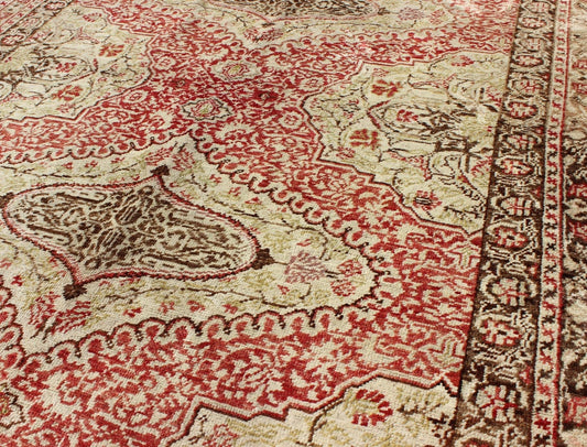 Fine Turkish Oushak Rug with Classic Medallion Design in Red, Ivory and Green Fine Turkish Sivas Rug with Classic Medallion Design. Keivan Woven Arts / rug/na - 63179, origin/turkey Early 20th Century / kwarugs Sivas carpets are made with c... - Keivan Woven ArtsNA - 63179 - 1140