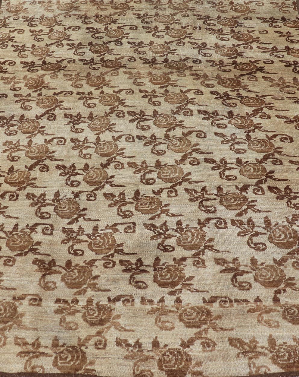 Unique Antique Turkish Rug with All - Over Floral Pattern in Taupe and Brown This delightful antique Turkish Oushak carpet features an all - over repeating floral pattern in a variety of taupe and brown tones. Measures: 9.2 x 6.5. - Keivan Woven ArtsNA - 74259 - 1943Rug