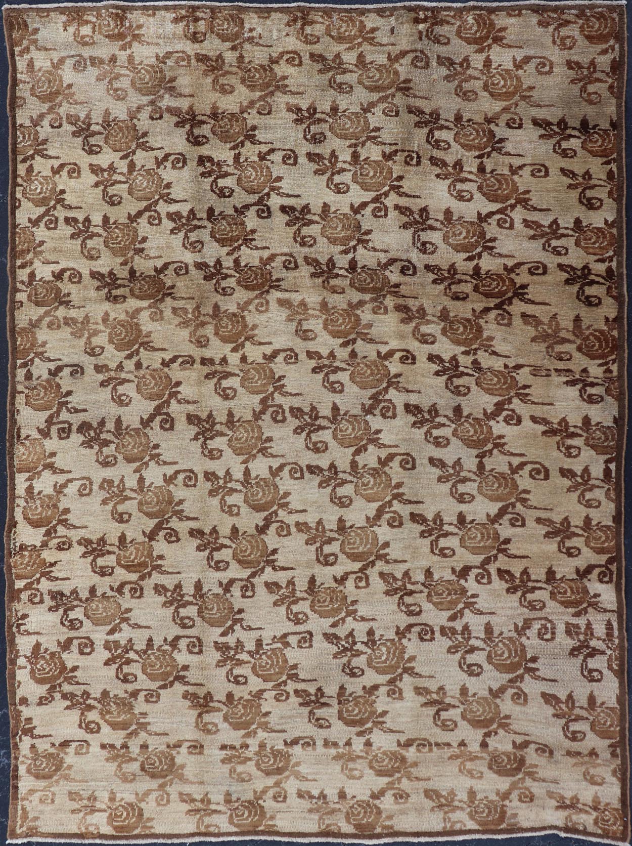 Unique Antique Turkish Rug with All - Over Floral Pattern in Taupe and Brown This delightful antique Turkish Oushak carpet features an all - over repeating floral pattern in a variety of taupe and brown tones. Measures: 9.2 x 6.5. - Keivan Woven ArtsNA - 74259 - 1943Rug