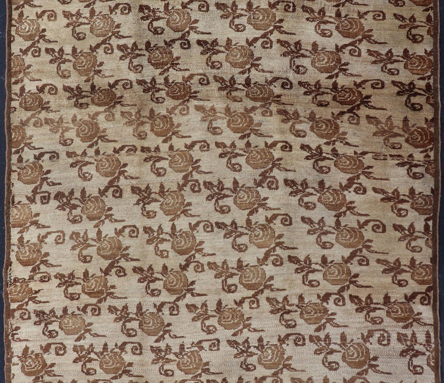 Unique Antique Turkish Rug with All - Over Floral Pattern in Taupe and Brown This delightful antique Turkish Oushak carpet features an all - over repeating floral pattern in a variety of taupe and brown tones. Measures: 9.2 x 6.5. - Keivan Woven ArtsNA - 74259 - 1943Rug