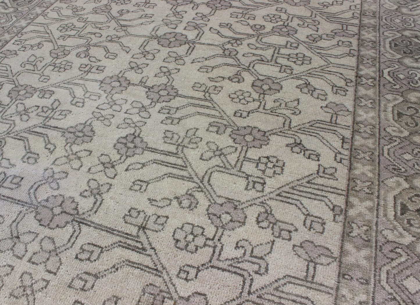 Modern Hand - Knotted Khotan Rug in Wool with All - Over Design in Cream, Gray and Taupe. Measures: 5'6 x 8'6. This modern Indian Khotan rug has been hand - knotted in wool and features an all - over sub - geometric design rendered in cream, gray ... - Keivan Woven ArtsOB - 9300497 - 6270007 - 9651Rug