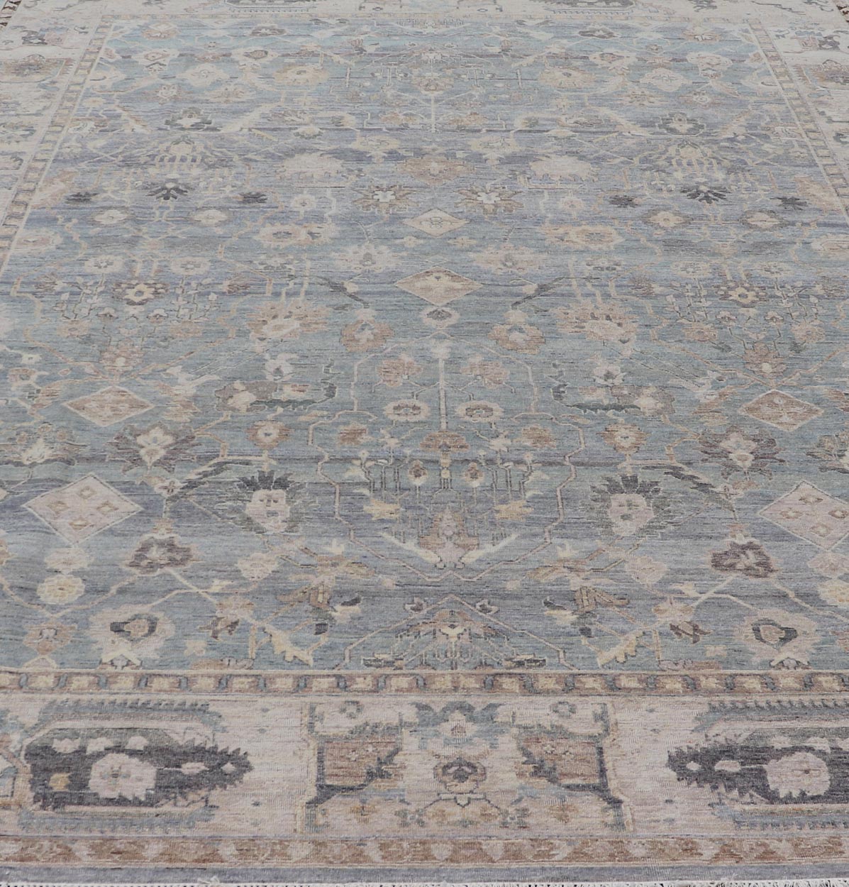 Modern Hand Knotted Oushak Muted Rug in Light Blue, Light Gray, and Cream. Keivan Woven Arts, rug/PUR - 21941, / country of origin / type: India/ Oushak Measures: 10'1 x 14'1 This hand knotted Oushak rug features a beautiful tribal design rendered ... - Keivan Woven ArtsPUR - 21941 - EA - 3009 - CS - 01 - 22446Rug
