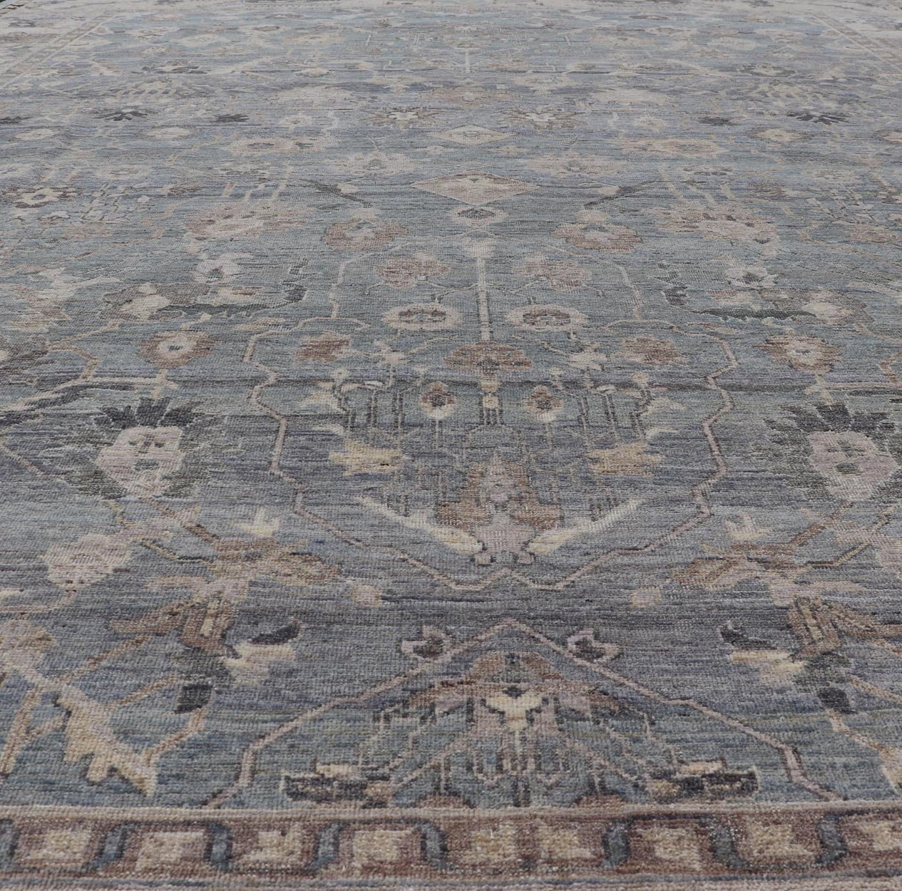 Modern Hand Knotted Oushak Muted Rug in Light Blue, Light Gray, and Cream. Keivan Woven Arts, rug/PUR - 21941, / country of origin / type: India/ Oushak Measures: 10'1 x 14'1 This hand knotted Oushak rug features a beautiful tribal design rendered ... - Keivan Woven ArtsPUR - 21941 - EA - 3009 - CS - 01 - 22446Rug