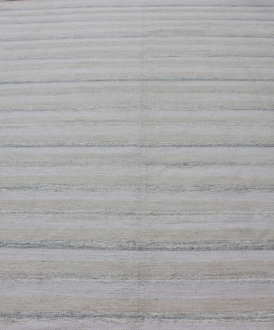 Gray Minimalist stripe design Scandinavian flat - weave rug, Keivan Woven Arts / rug rjk - 17390 - shb - 002 - 04, country of origin / type: India / Scandinavian flat - weave. This Scandinavian flat - weave is inspired by the work of Swedish textile designers... - Keivan Woven ArtsRJK - 17390 - SHB - 002 - 04 - 11098Rug