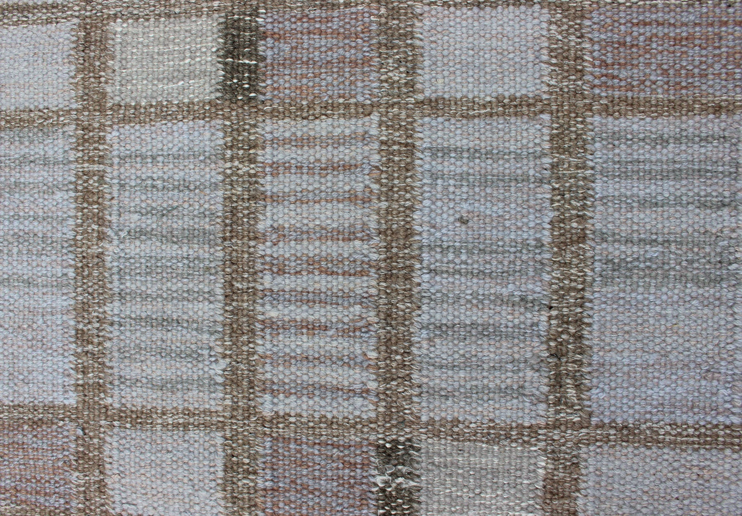 Geometric Stripe Block Modern Scandinavian Flat - Weave Design Rug in Gray Tones Gray colored geometric stripe block modern Scandinavian flat - weave design rug, Keivan Woven Arts / rug RJK - 23277 - SHB - 047 - G, country of origin / type: India / Scandina... - Keivan Woven ArtsRJK - 23277 - SHB - 047 - G - 13134Rug