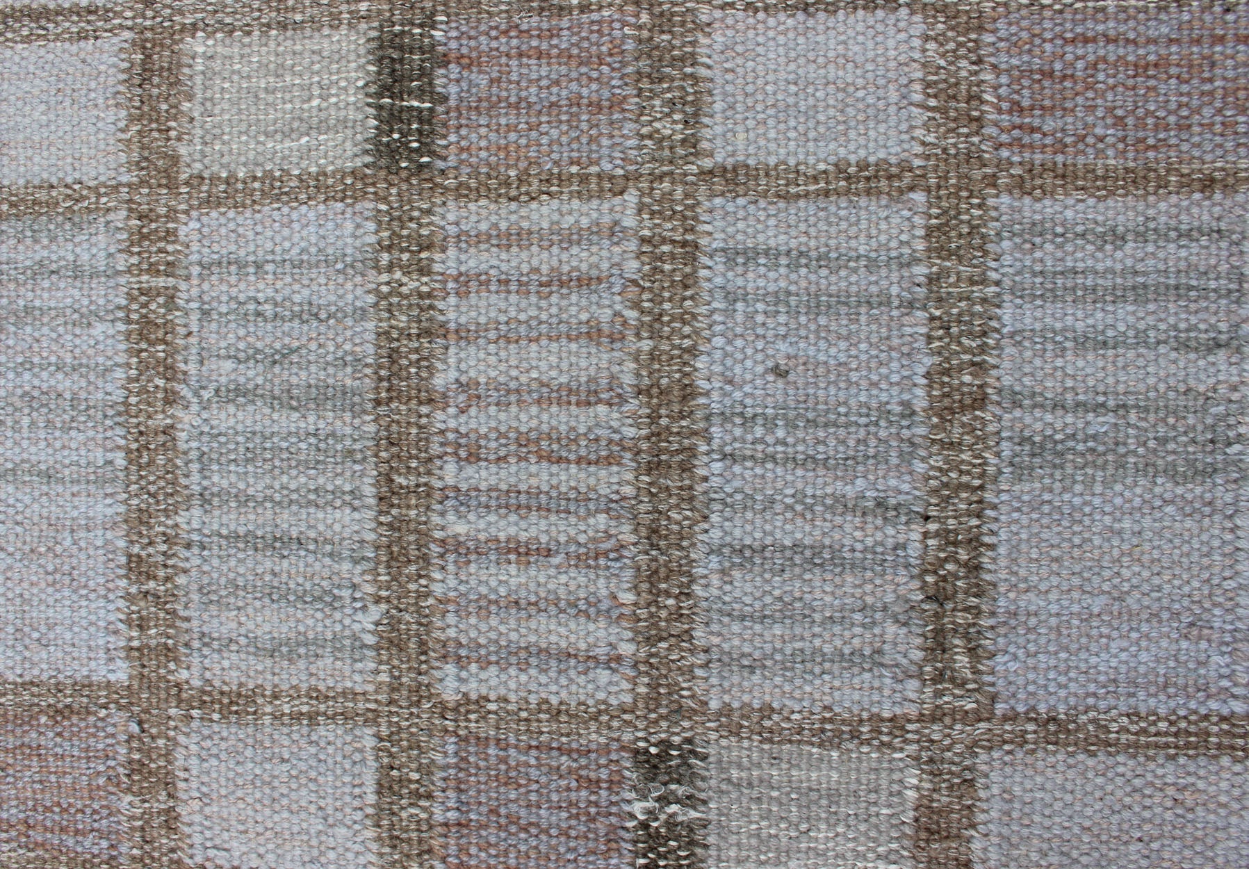 Geometric Stripe Block Modern Scandinavian Flat - Weave Design Rug in Gray Tones Gray colored geometric stripe block modern Scandinavian flat - weave design rug, Keivan Woven Arts / rug RJK - 23277 - SHB - 047 - G, country of origin / type: India / Scandina... - Keivan Woven ArtsRJK - 23277 - SHB - 047 - G - 13134Rug