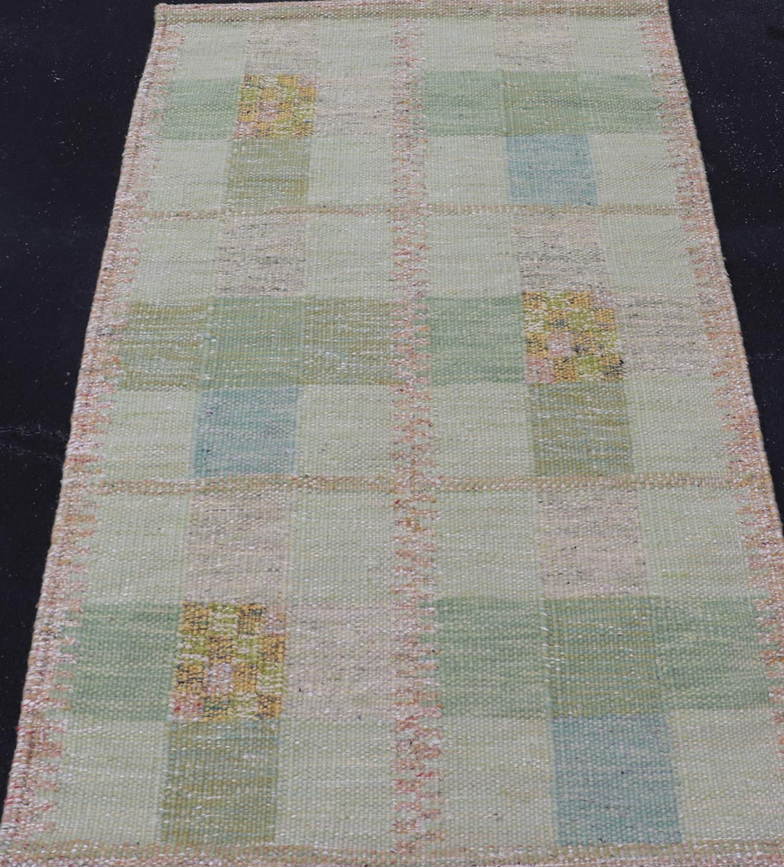 Modern Checkerboard Scandinavian Flat Weave Rug in Shades Of Green Colors. Keivan Woven Arts / rug RJK - 26296 - SHB - 137 - 02, country of origin / type: Scandinavia / Scandinavian Modern. Measures: 3'0 x 5'2 This modern Scandinavian design flat - weave ... - Keivan Woven ArtsRJK - 26296 - SHB - 137 - 02 - 24673Rug