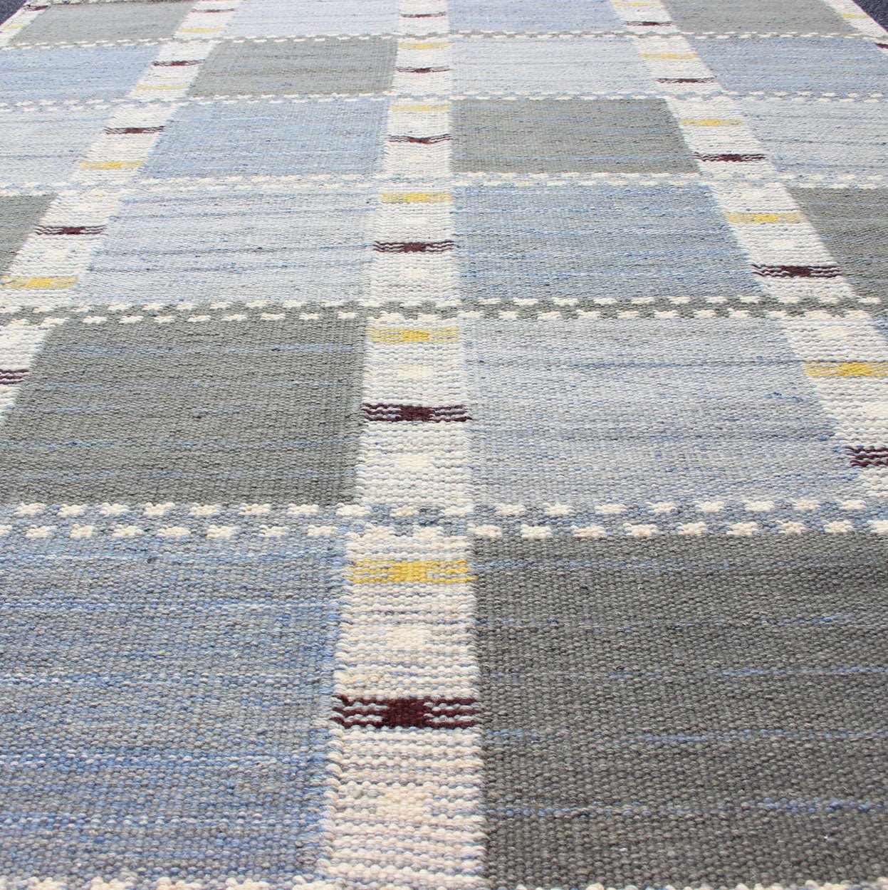 Keivan Woven Arts Modern Scandinavian Flat - Weave Design with Geometric Design. Keivan Woven Arts / rug RJK - 29594 - SHB - 022 - 02, country of origin / type: India / Scandinavian flat - weave. Measures: 6'1 x 8'11 This Scandinavian flat - weave style is ins... - Keivan Woven ArtsRJK - 29594 - SHB - 022 - 02 - 13608