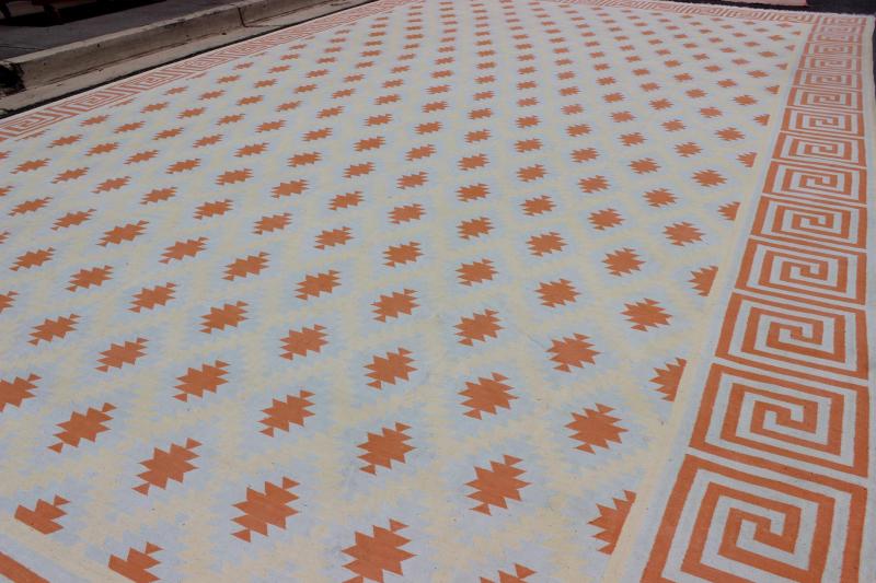 Vintage Cotton Dhurrie Large Rug. Keivan Woven Arts / rug ROD - 4438, country of origin / type: India / Dhurrie, circa 1970 Measures: 12'11 x 121'3. Woven during the mid - 20th century, this designer cotton dhurrie is decorated with a stepped diamond... - Keivan Woven ArtsROD - 4438 - 7601Rug