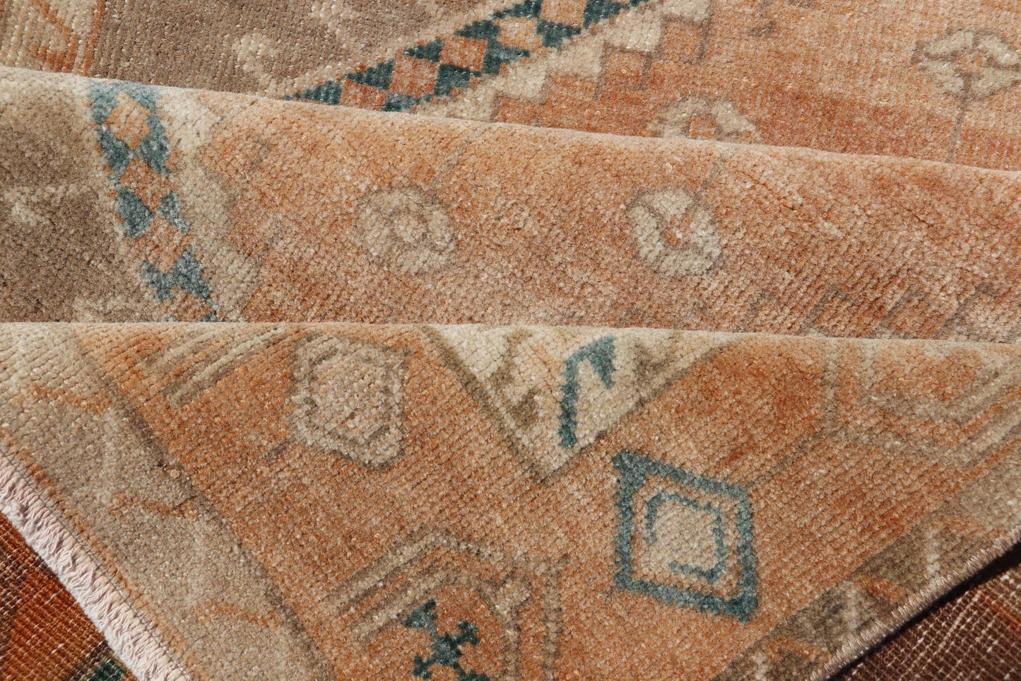 Measures: 3'6 x 13'0 Keivan Woven Arts Oushak Runner With Tribal and Geometric Motifs. Keivan Woven Arts / rug/SNK - 300, country of origin / type: Turkey / Oushak, circa 1940 This vintage runner features an assortment of tribal and geometric meda... - Keivan Woven ArtsSNK - 300 - 27658Rug