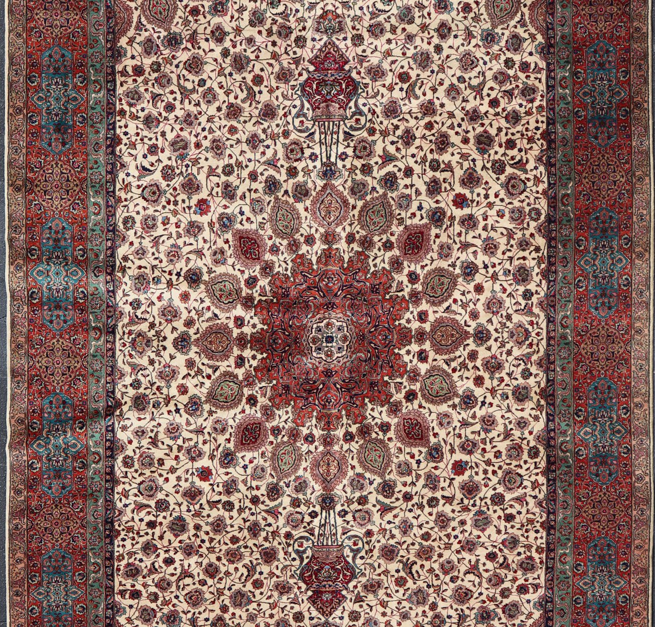Very Fine Persian Tabriz Large Vintage Rug With Ivory Background and Classic Medallion Design. Keivan Woven Arts - Ornate and refined vintage Persian Fine Tabriz rug with medallion design Colorful Tabriz vintage rug from Persia with elegant medalli... - Keivan Woven ArtsTRA - 6053 - 1162Rug