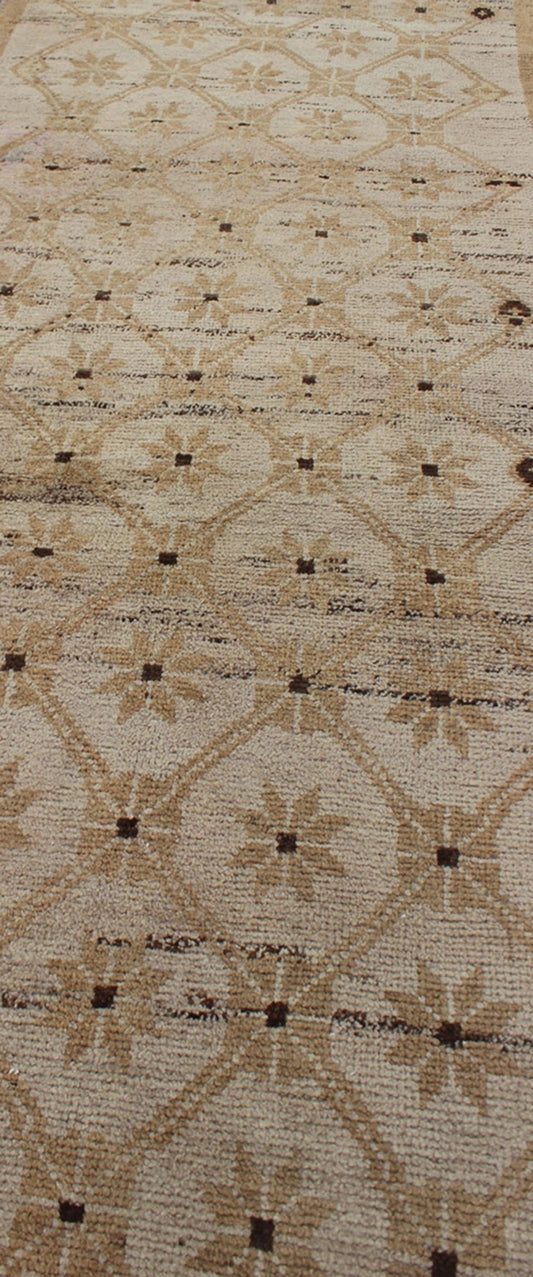 Unique Turkish Vintage Runner with Latticework Design in Taupe, Cream and Khaki, rug tu - alg - 477, country of origin / type: Turkey / Oushak, circa mid - 20th century vintage unique runner with Latticework design in taupe, Khaki and light camel highligh... - Keivan Woven ArtsTU - ALG - 477 - 2890