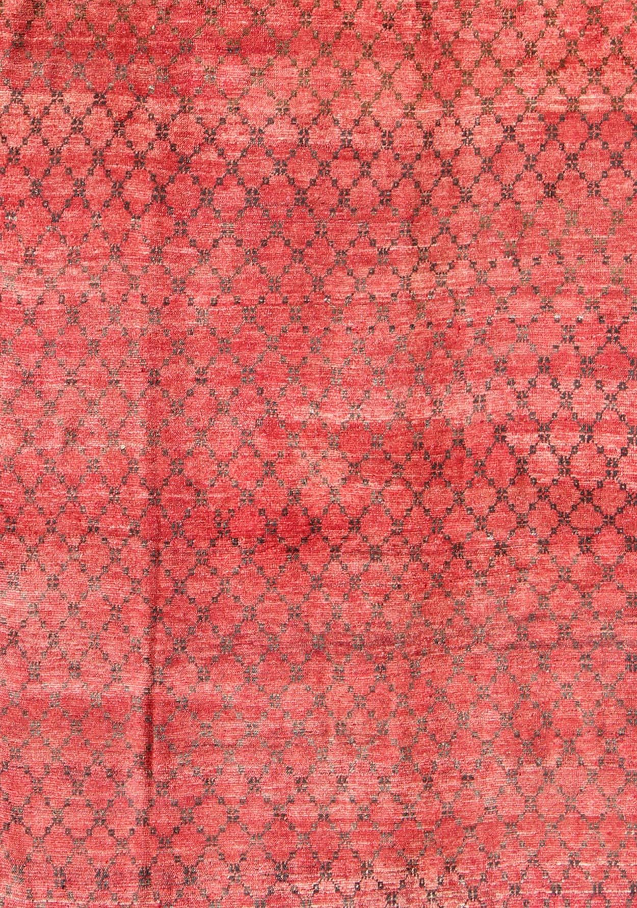 Turkish Konya Rug with Red and Brown This stunning vintage Turkish Konya displays a rich red color and an all - over design of floral - laced vines rendered in a diamond - shaped diagonal pattern. Measures: 5'9 x 10'8 - Keivan Woven ArtsTU - CUM - 131 - 2003Rug