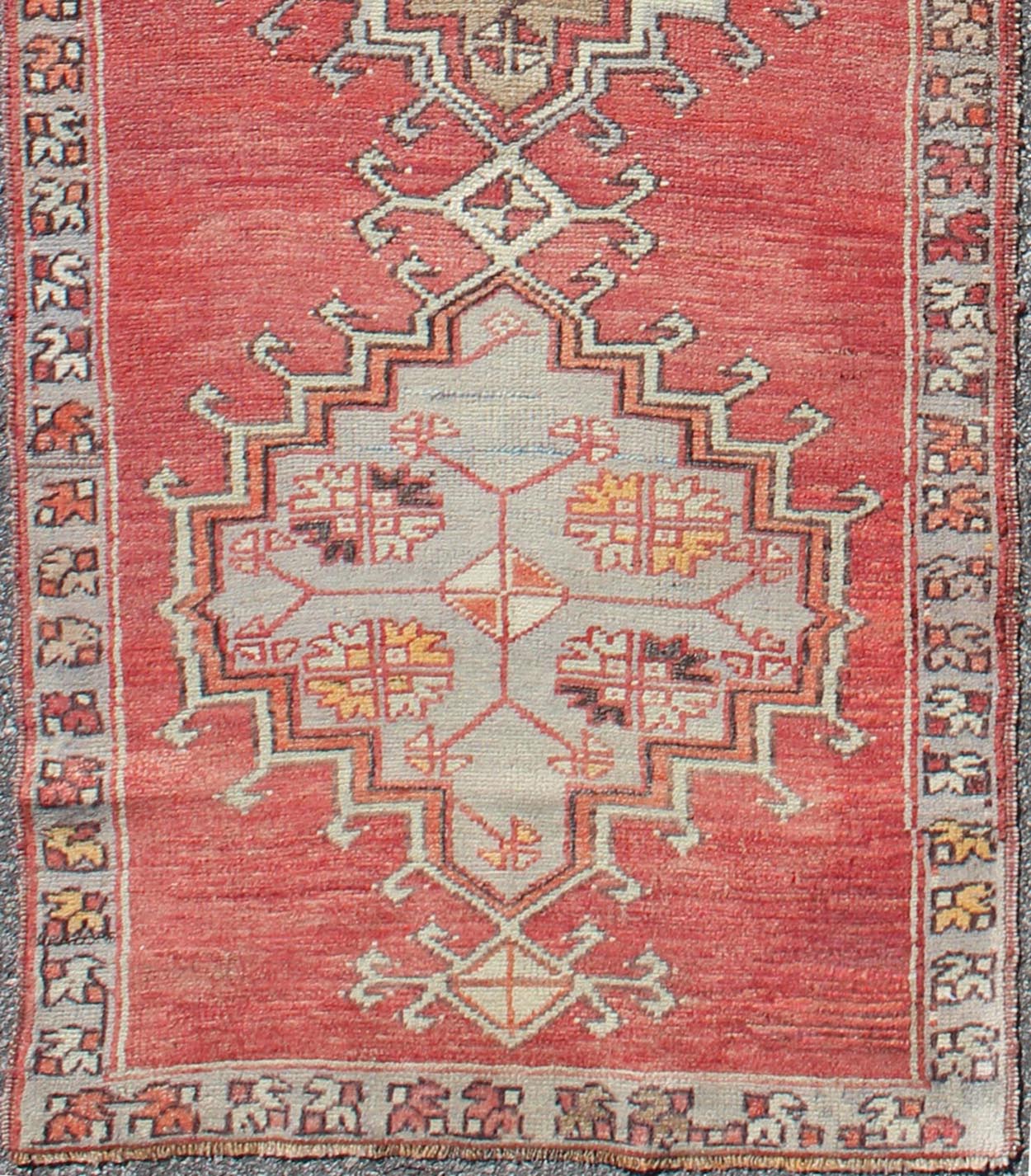Tribal Geometric Vintage Turkish Oushak Runner with Medallions on Red Background, rug dur - 3423, country of origin / type: Turkey / Oushak, circa mid - 20th century This vintage Turkish Oushak gallery rug (circa mid - 20th century) features a unique ... - Keivan Woven ArtsTU - DUR - 3423 - 5720Rug