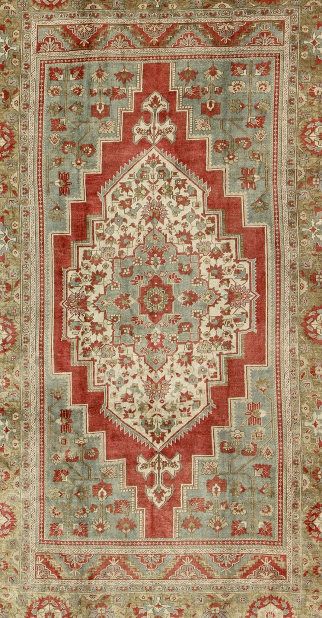 Floral Mid - Century Turkish Oushak Vintage Rug in Red, Blue, Green and Ivory, rug dur - 95178, country of origin / type: Turkey / Oushak, circa mid - 20th century This vintage Turkish Oushak carpet (circa mid - 20th century) features a floral central m... - Keivan Woven ArtsTU - DUR - 95178 - 4530Rug