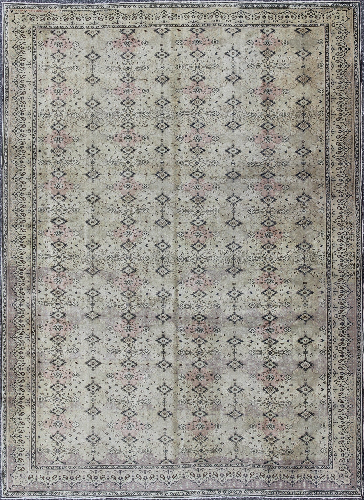 Large Turkish Sivas Rug with Repeating Diamond Motifs Set on Ivory Ground: Stylized diamond motifs are featured in a repeating pattern on this vintage Sivas wool rug. A blend of Persian inspiration and Turkish design creates a unique, dynamic aesthetic... - Keivan Woven ArtsTU - IHS - 95157 - 4968Rug
