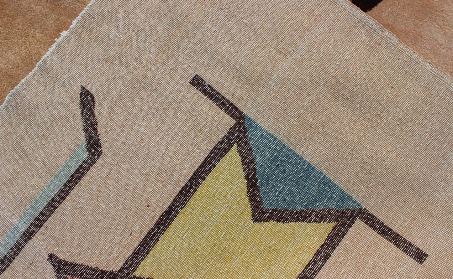 Keivan Woven Arts, Geometric Mid Century Modern Rug in Champaign Background, Gold, Teal, Black. Geometric Mid - Century Modern rug with Art - Deco design. Keivan Woven Arts / TU - MTU - 02, Vintage Mid - Century Rug with Deco Design Set on light co... - Keivan Woven ArtsTU - MTU - 02 - 5305Rug