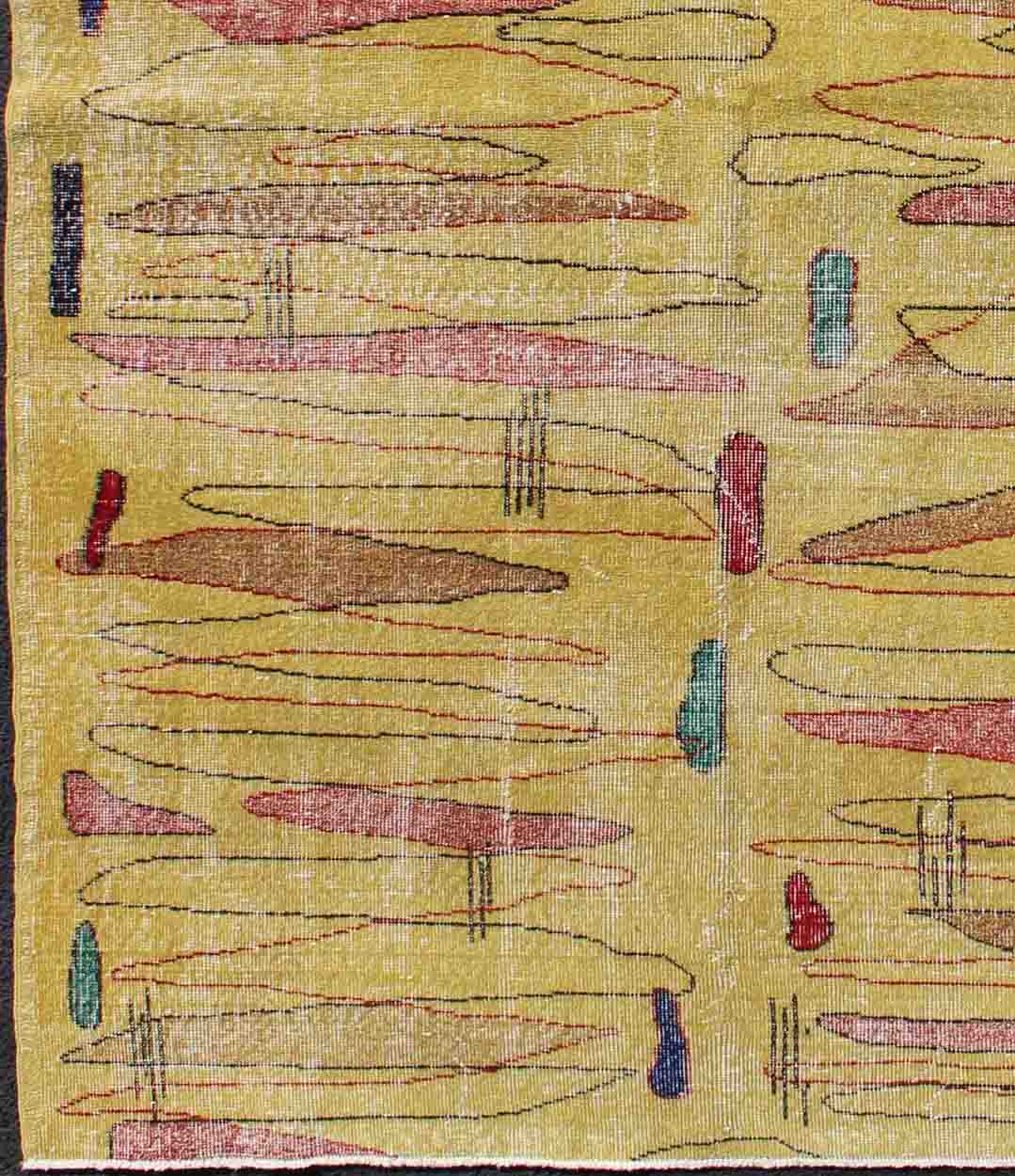 Vintage Turkish Mid - Century Modern Rug in Yellow Color and Modern Design. Vintage Turkish Mid - Century Modern with Yellow Background, rug TU - MTU - 136060, country of origin / type: Turkey / Mid - Century Modern, circa mid - 20th Century. This beau... - Keivan Woven ArtsTU - MTU - 136060 - 4576Rug