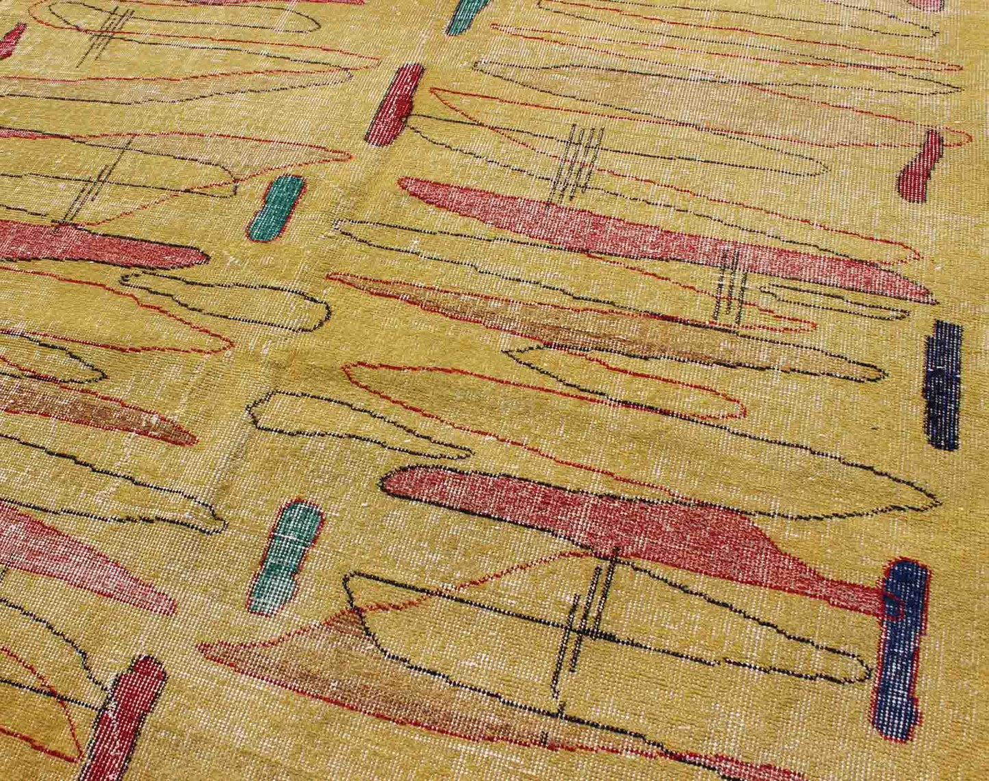 Vintage Turkish Mid - Century Modern Rug in Yellow Color and Modern Design. Vintage Turkish Mid - Century Modern with Yellow Background, rug TU - MTU - 136060, country of origin / type: Turkey / Mid - Century Modern, circa mid - 20th Century. This beau... - Keivan Woven ArtsTU - MTU - 136060 - 4576Rug