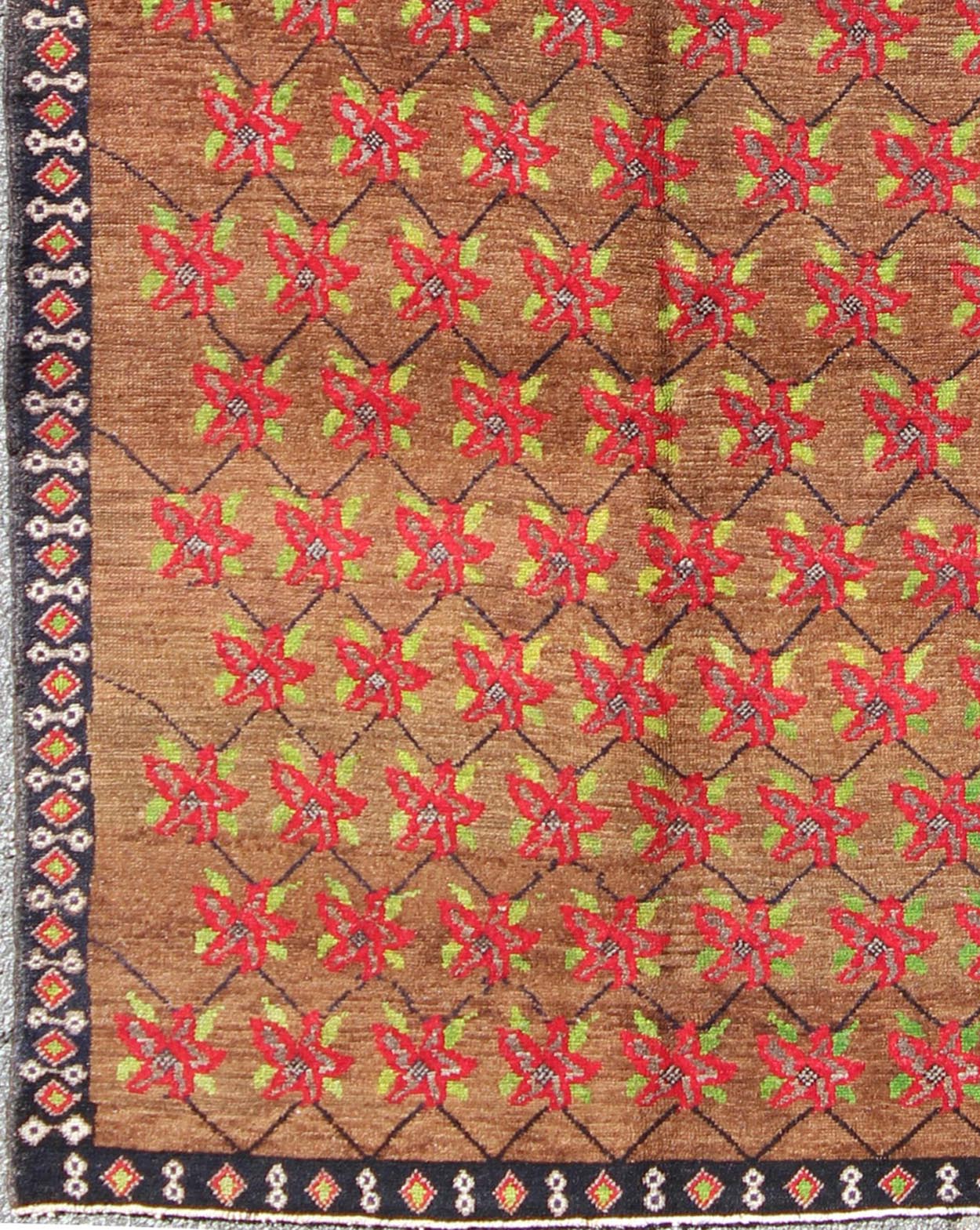Turkish Oushak Carpet with Poinsettia Design With A Light Brown Background All - over floral design vintage Turkish Oushak. Keivan Woven Arts / rug TU - MTU - 3315, country of origin / type: Turkey / Oushak, circa 1940. This vintage Turkish... - Keivan Woven ArtsTU - MTU - 3315 - 6187Rug