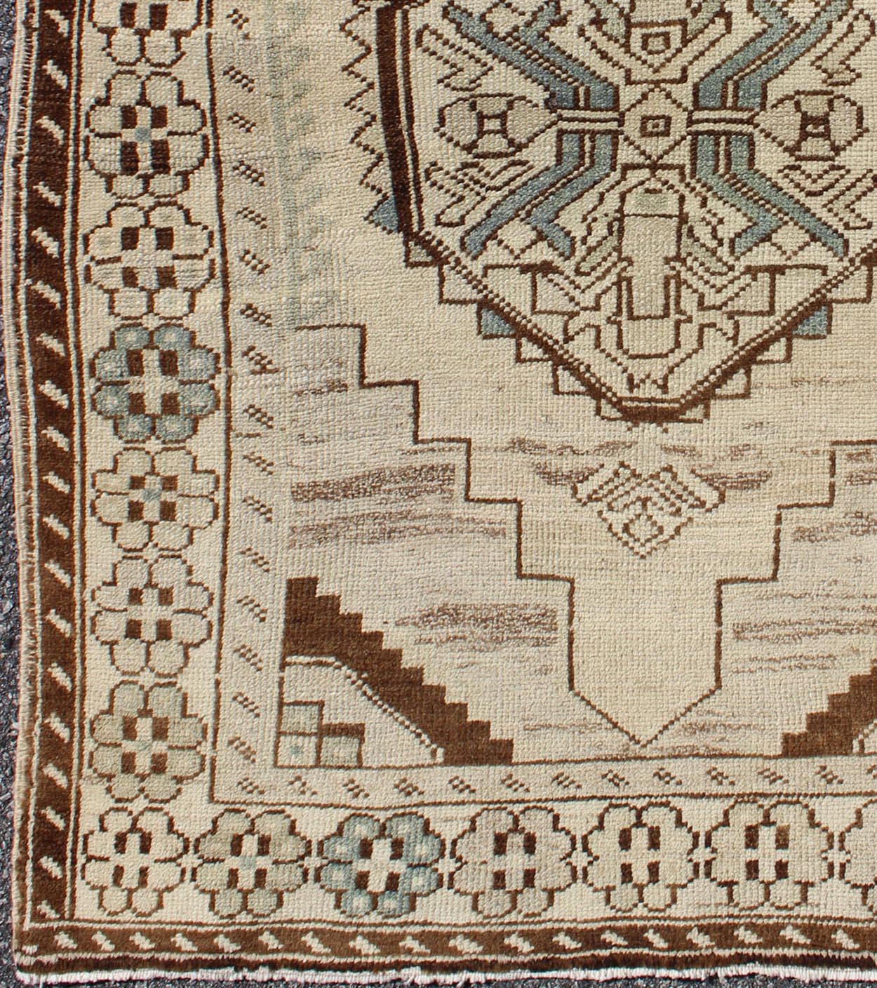 Vintage Oushak Rug from Turkey with Geometric Medallion in Cream and Blue This vintage Oushak rug features an intricately beautiful design. The central medallion is complemented by a gorgeous symmetrical set of stylized geometric - tribal motifs. ... - Keivan Woven ArtsTU - MTU - 3445 - 5830Rug