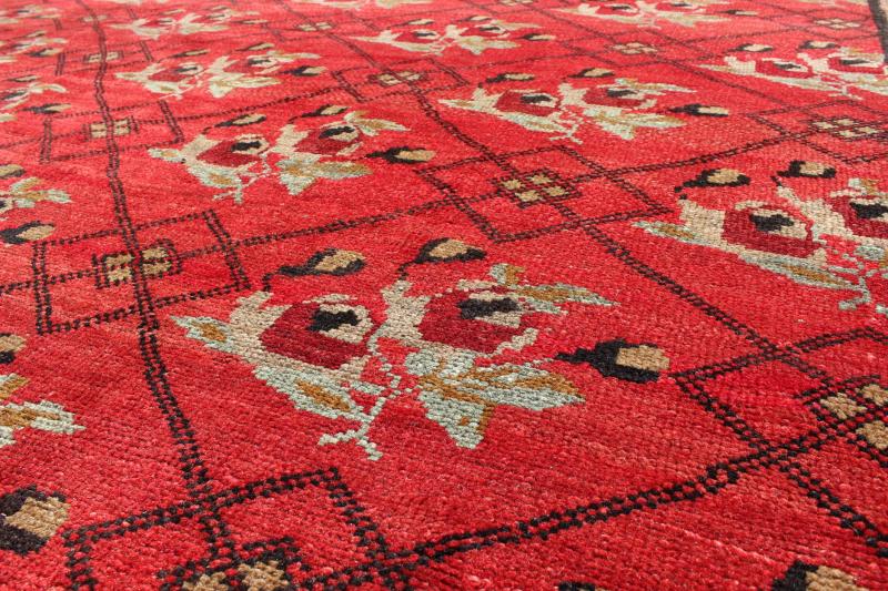 Vintage Turkish Konya Rug in Regal Red and Black Latticework Pattern Measures: 8' x 10'8 Handwoven in Turkey, this one - of - a - kind vintage Konya rug creates a dynamic aesthetic through rich color and traditional patterns. A nod to rich Ott... - Keivan Woven ArtsTU - MTU - 3491 - 6859Rug