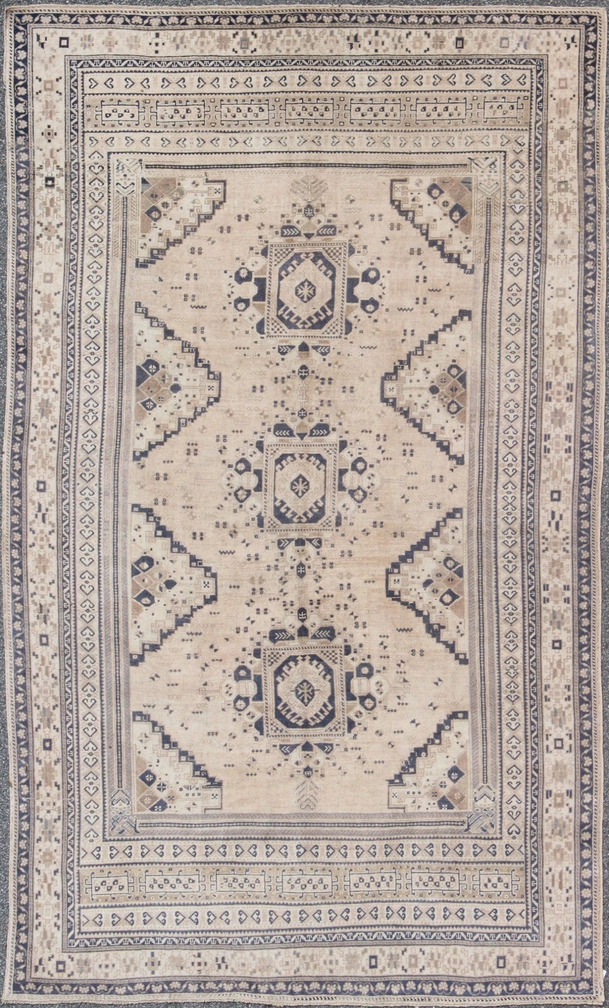 Light Blush and Navy Blue Vintage Turkish Oushak Rug with Tri - Medallion Design kwarugs Lightblush and navy blue vintage Turkish Oushak rug with Tri - Medallion design, Keivan Woven Arts / rug tu - mtu - 3746, country of origin / type: Turkey / Oushak,... - Keivan Woven ArtsTU - MTU - 3746 - 9156Rug