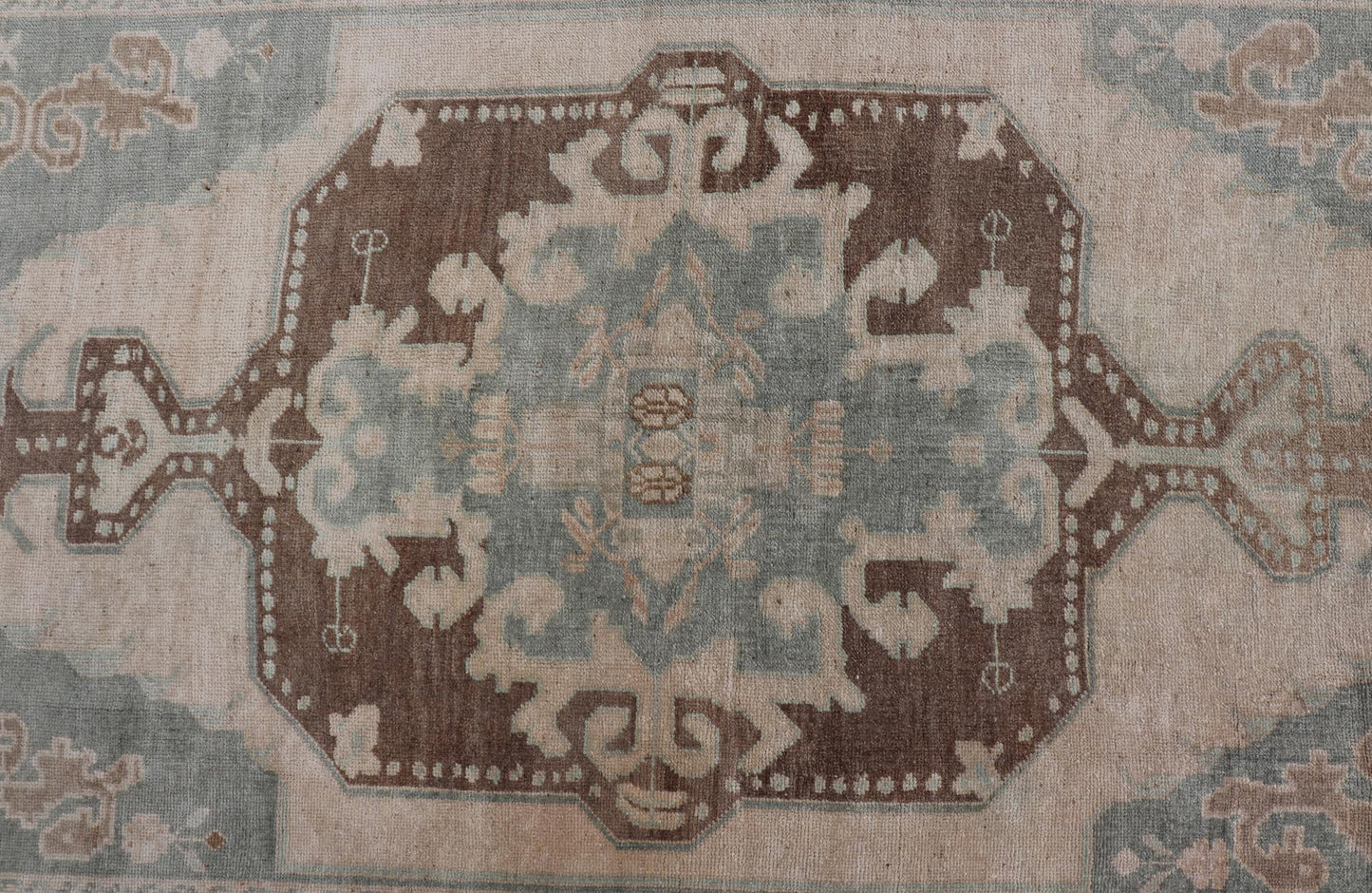 Midcentury Turkish Oushak Rug in Wool with Sub - Geometric Etched Medallion Design This antique Turkish Oushak rug has been hand - knotted in wool and features a sub - geometric etched medallion design rendered in cream, blue and taupe tones. A compl... - Keivan Woven ArtsTU - MTU - 4887 - 18974Rug