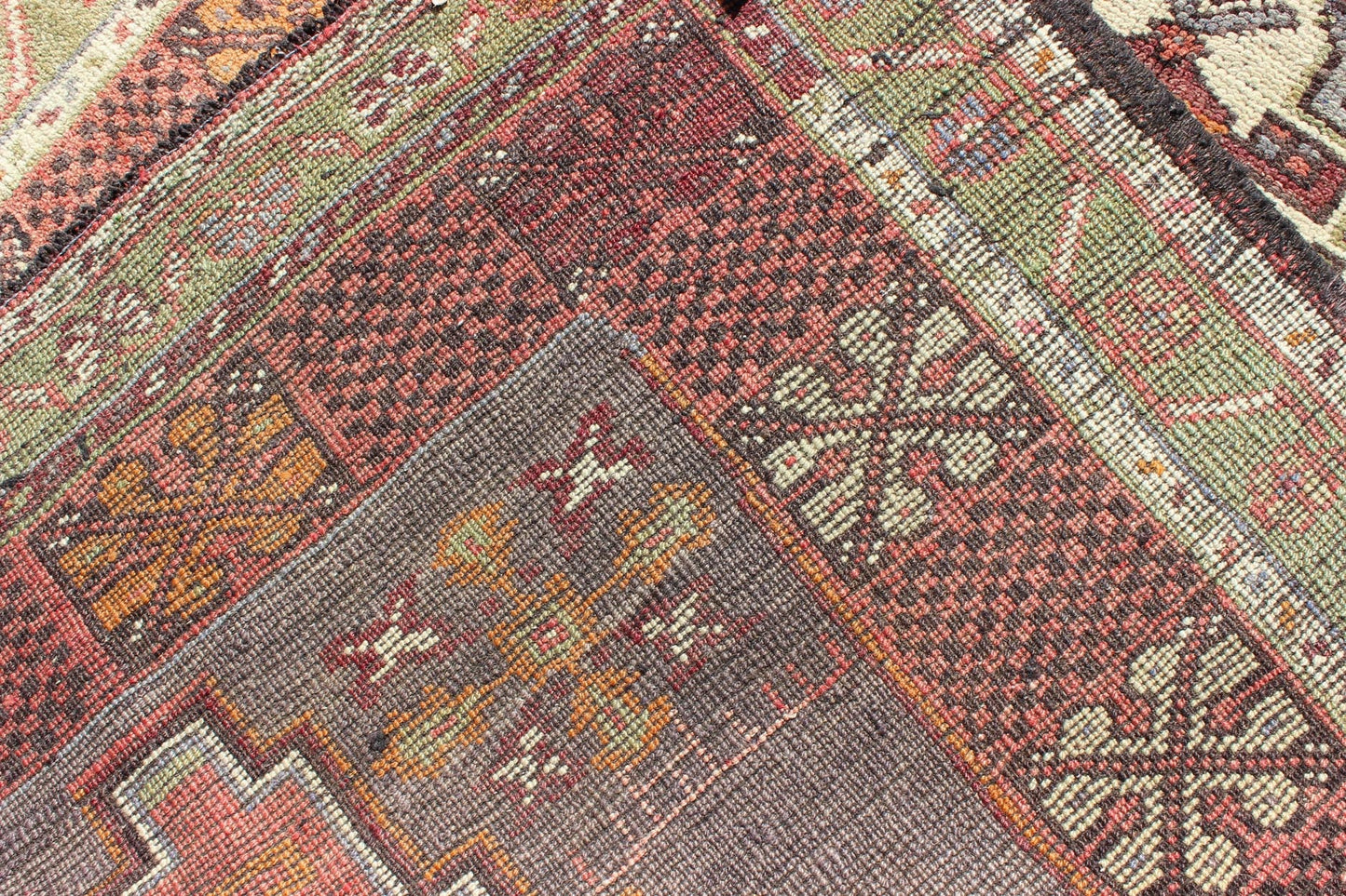 Soft red and green vintage Turkish Oushak rug with sub - geometric dual medallions. Keivan Woven Arts / rug TU - TRS - 3435, country of origin / type: Turkey / Oushak, circa 1940 Measures: 3'9 x 7'9. This Turkish rug features a dual central medallion d... - Keivan Woven ArtsTU - TRS - 3435 - 5854Rug