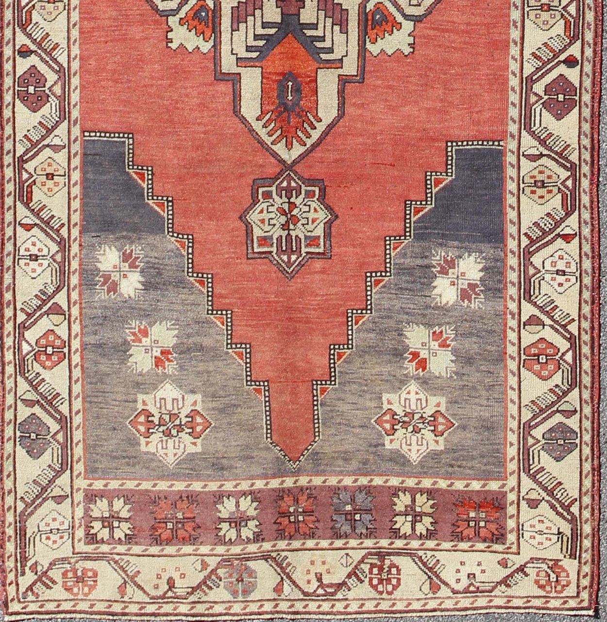 Vintage Turkish Oushak Gallery runner medallions in Light Green, coral red, gray, Turkish Oushak gallery runner with geometric dual medallions, Keivan Woven Arts/ rug/ TU - TRS - 34562, country of origin / type: Turkey / Oushak, circa 1940 Measures:... - Keivan Woven ArtsTU - TRS - 34562 - 5870Rug