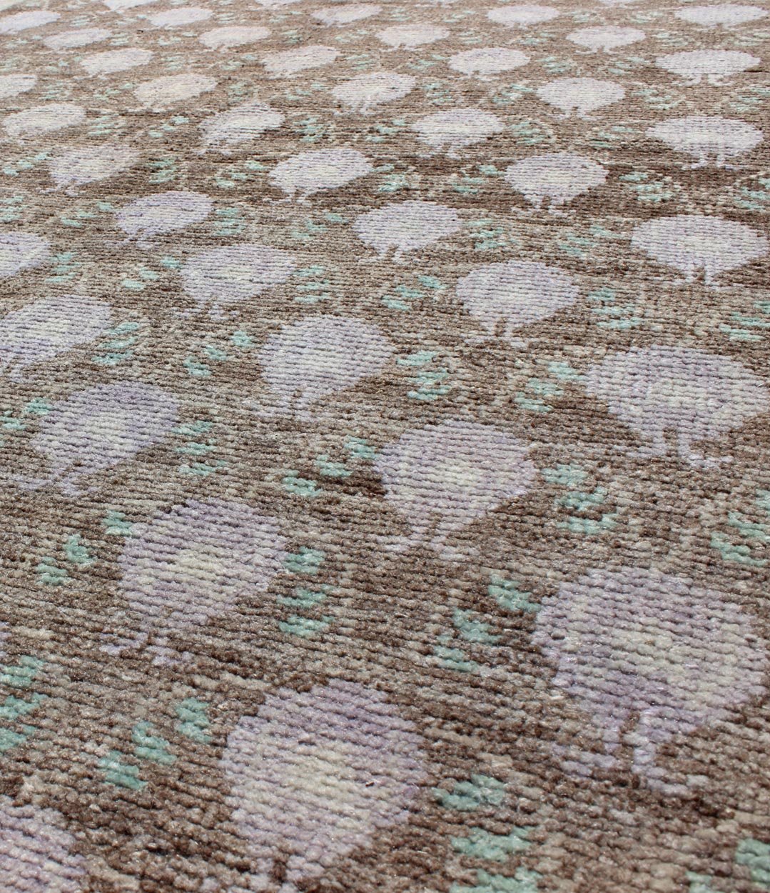 Light Brown, Green, and Lavender Turkish Tulu Vintage Rug with Latticework. Lavender, green, taupe, and browns Turkish Tulu vintage rug with latticework, rug TU - UGU - 3345, country of origin / type: Turkey / Tulu, circa 1940s This vintage ... - Keivan Woven ArtsTU - UGU - 3345 - 5888Rug