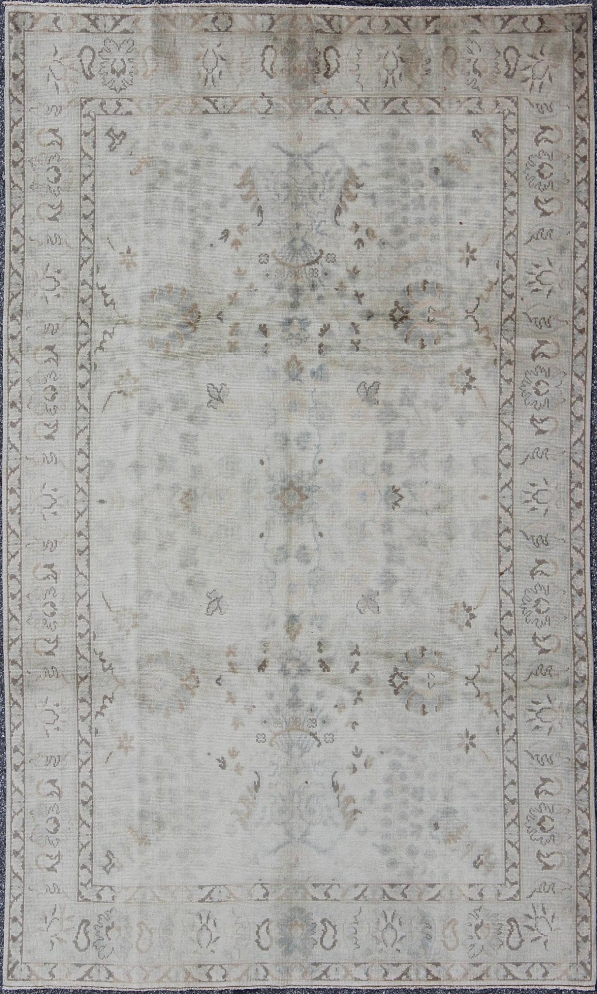 Neutral Vintage Turkish Oushak Rug with Floral Design and Medallions Measures: 6'0 x 9'9 Country of Origin: Turkey Type: Oushak Design: All - Over, Floral, Arabesque Keivan Woven Arts rug TU - VEY - 4611 Persian Rug, Authentic Persian Rug, Tur... - Keivan Woven ArtsTU - VEY - 4611 - 7917Rug