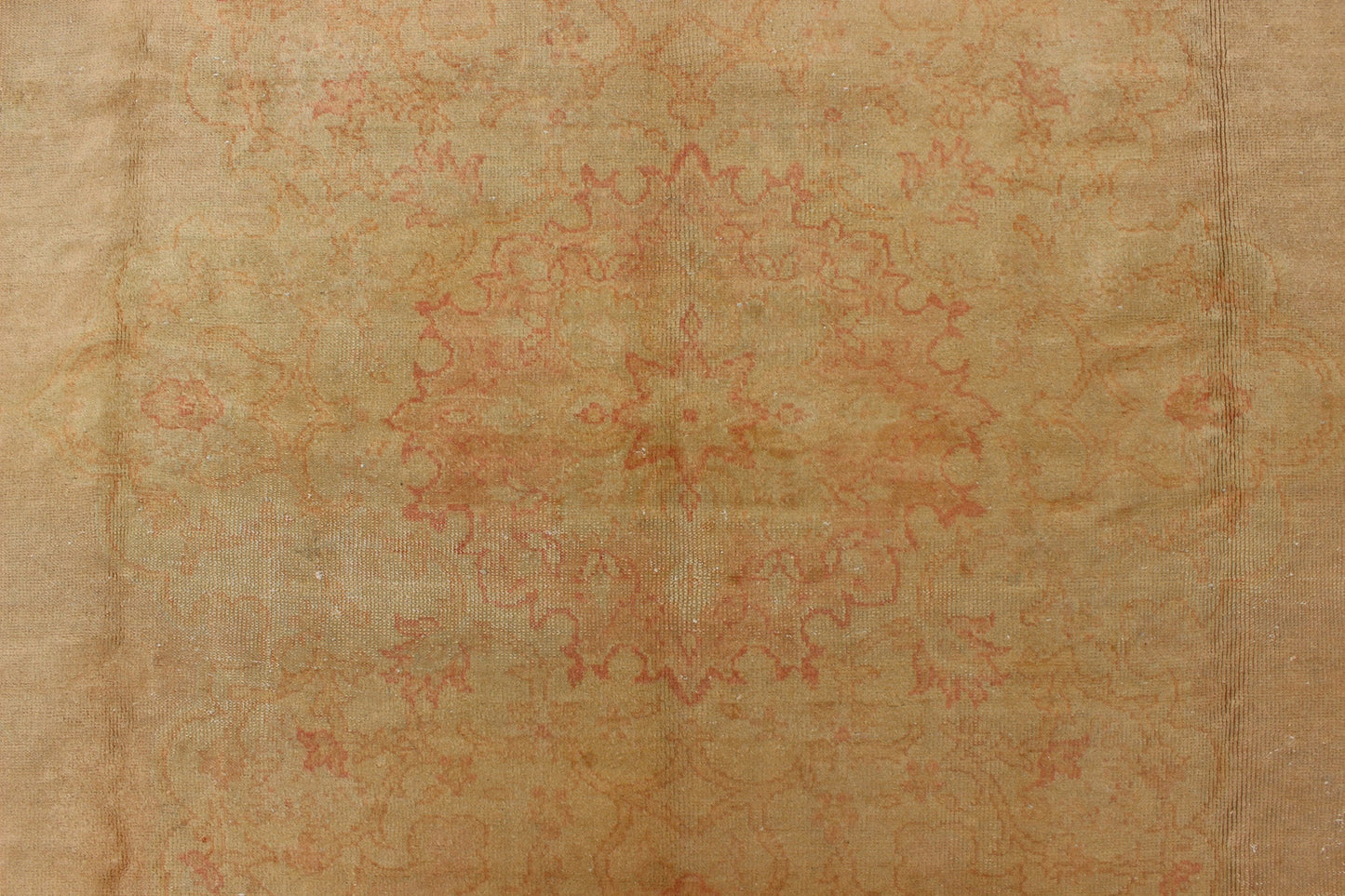 Antique Hand Knotted Borlu Oushak Rug In Soft Cream Goldish Tones Antique Borlu Oushakrug with a minimal center medallion design in light tones, circa 1910, Keivan Woven Arts / rug vr - 8561, country of origin / type: Turkey / Oushak, circa 1910.... - Keivan Woven ArtsVR - 8561 - 1720Rug