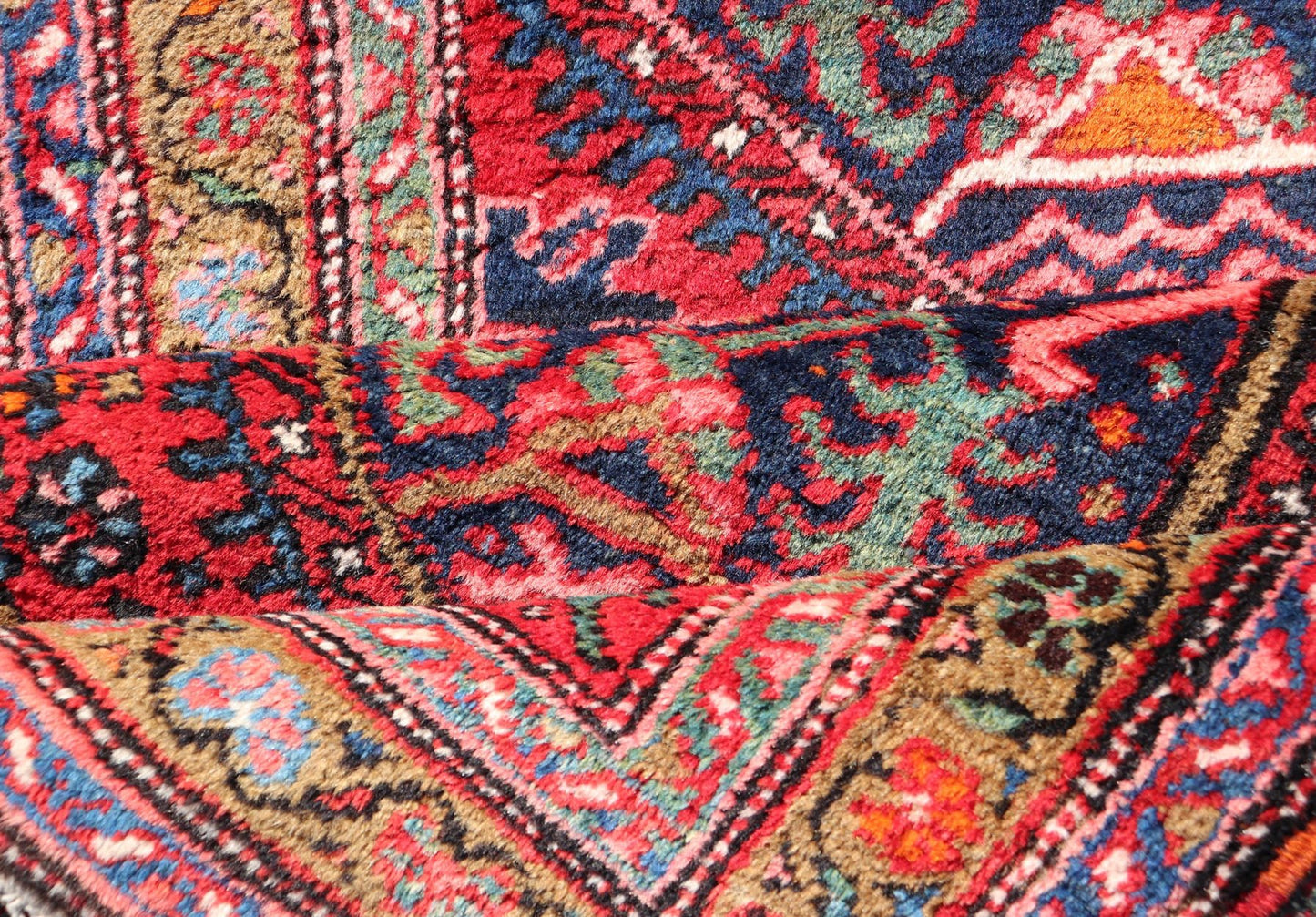 Measures: 2'11 x 10'5 Persian Antique Heriz Runner with All - Over Sub - Geometric Medallion Design. Keivan Woven Arts / rug W22 - 1204, country of origin / type: Persian / Heriz, circa Early - 20th Century. This Antique Persian Heriz runner features a ... - Keivan Woven ArtsW22 - 1204 - 22662