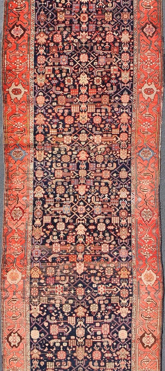 Variegated Border Malayer antique runner from Persia with geometric floral central field design, rug zir - 14, country of origin / type: Iran / Malayer, circa 1900. This antique Persian Malayer long runner, circa early 20th century, relies heavily... - Keivan Woven ArtsZIR - 14 - 9400Rug