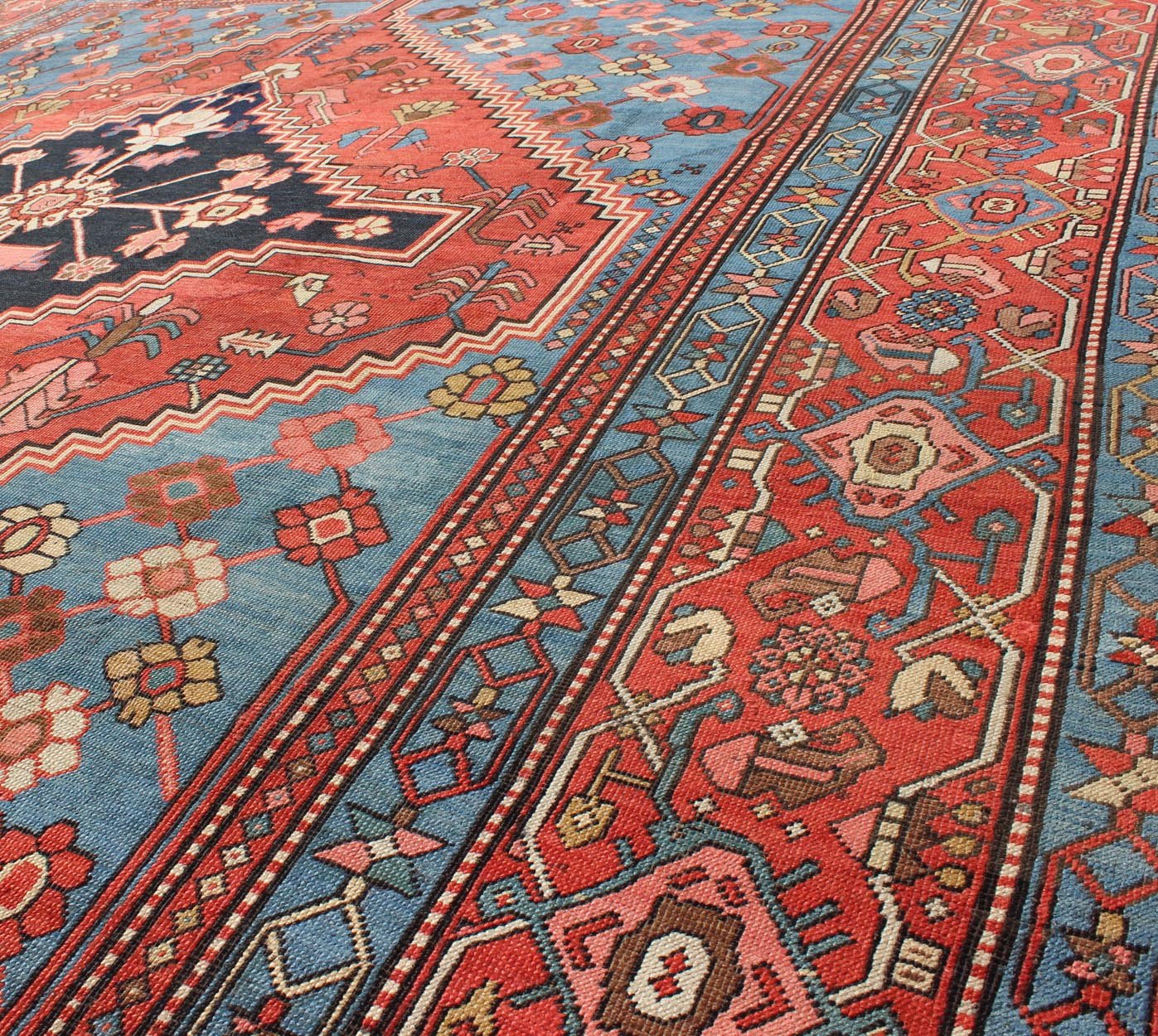 Antique Persian Bakhshaish Carpet with a Unique Geometric Medallion and Design, 10 - KE - 319, late 19 Century Persian Bakhshaish Crafted in northwest Persia of Azerbijan district, this superb antique Bakshaish rug contains the best features of these pr... - Keivan Woven Arts10 - KE - 319 - 717Rug
