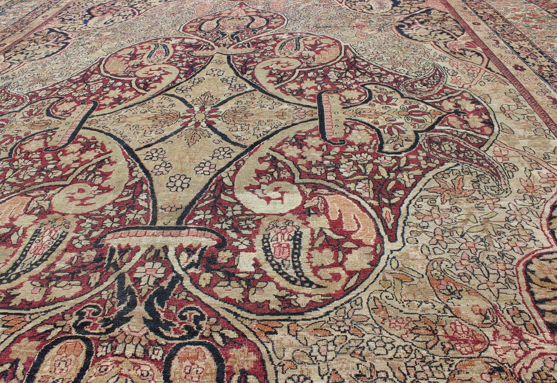 Antique 19th Century Persian Lavar Kerman Rug With Floral Medallion With Pink.Antique 19th Century Persian Lavar Kerman Rug With Floral Medallion With Pink. Keivan Woven Arts/ rug 11 - 20916, country of origin / type: Persia/Iran / Lavar Kerman/Ravar Ker... - Keivan Woven Arts11 - 20916 - 433Rug
