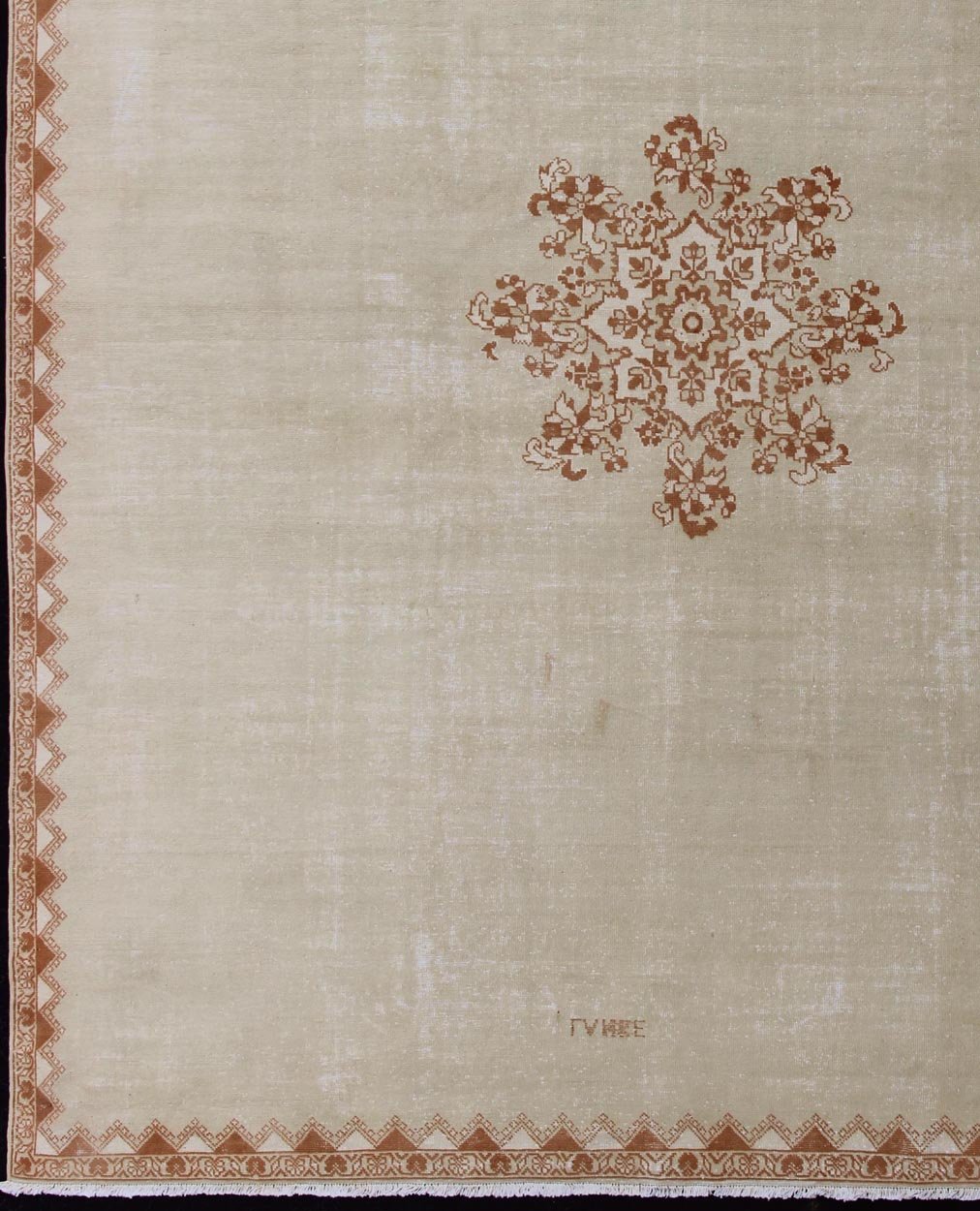 Vintage Large Moroccan Rug with Blossom Design in Ivory Background & Light brown. Vintage Large Moroccan Rug with Blossom Design in Ivory Background & Light Brown. Vintage large Moroccan rug with small central medallion and minimalist design in ... - Keivan Woven Arts13 - 0401 - 4182Rug