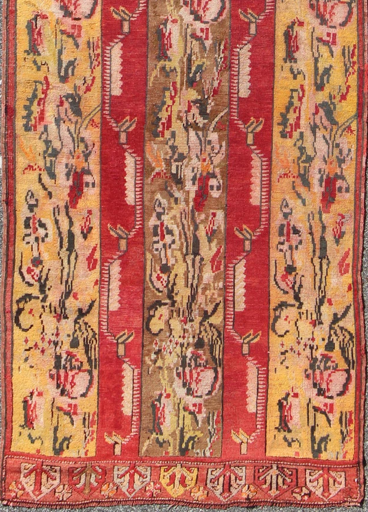 Antique Turkish Oushak Runner with Yellow, Brown and Red Vining Floral Panels, rug 13 - 0604, country of origin / type: Turkey / Oushak, circa 1910 This antique Turkish gallery runner (circa mid - 20th century) features a unique blend of colors and ... - Keivan Woven Arts13 - 0604 - 4294Rug
