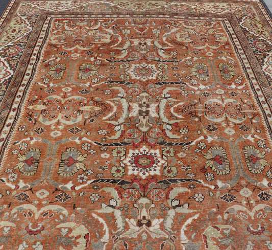 Large Antique Persian Mahal Rug with Floral Design in Muted Tones Antique Persian Mahal rug with floral design in muted tones, rug 13 - 0902, country of origin / type: Iran / Sultanabad, circa 1930 This beautiful antique Persian Mahal carpe... - Keivan Woven Arts13 - 0902 - 4726Rug