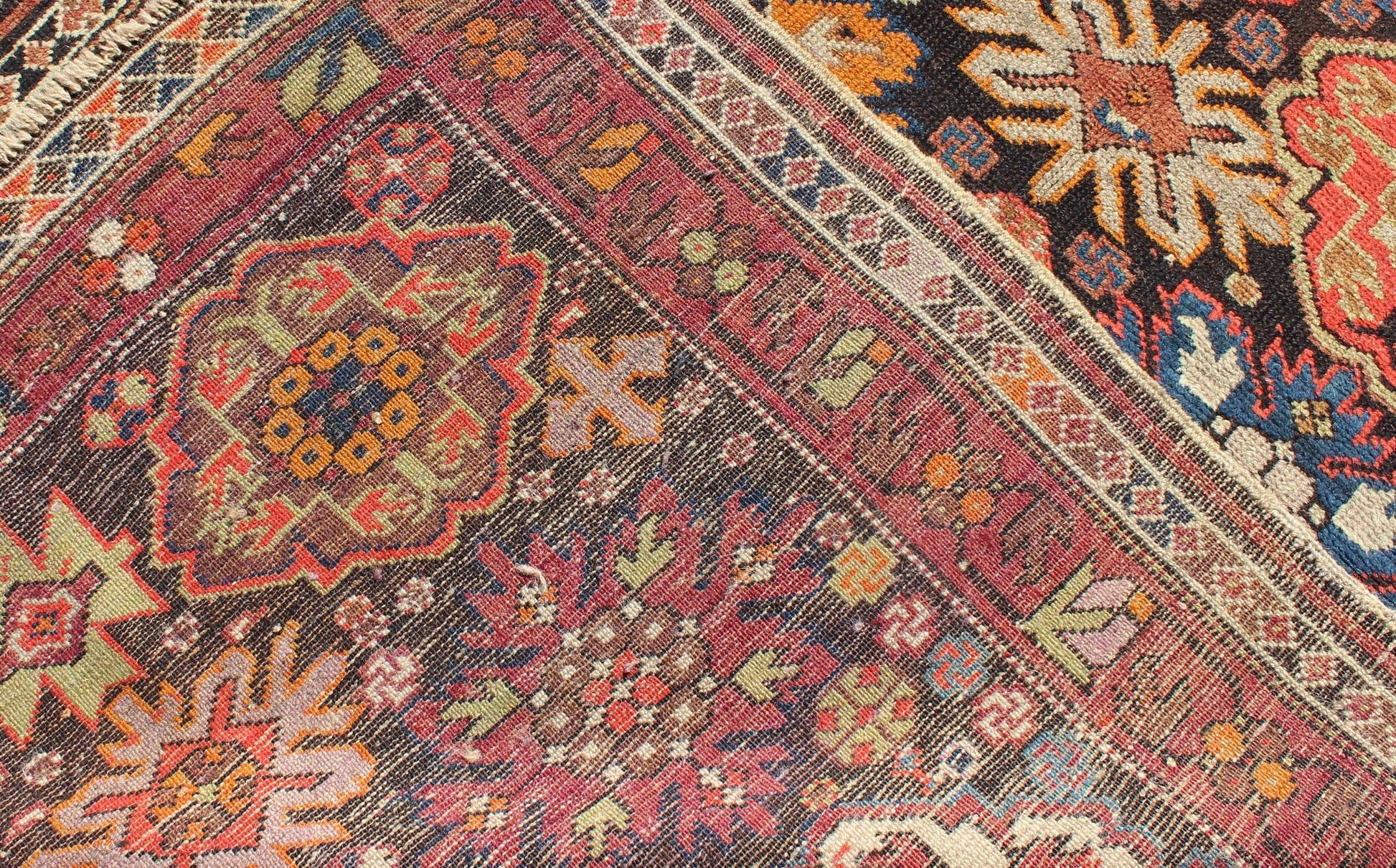 Antique Caucasian Rug with All - Over Multi - Colored in Large All Over Pattern. Large scale geometric boteh Caucasian Rug. Elegant All - Over Antique Caucasian Rug. Keivan Woven Arts / rug 13 - 0915, country of origin / type: Russia / Kazak, circa late 19th C... - Keivan Woven Arts13 - 0915 - 5136Rug