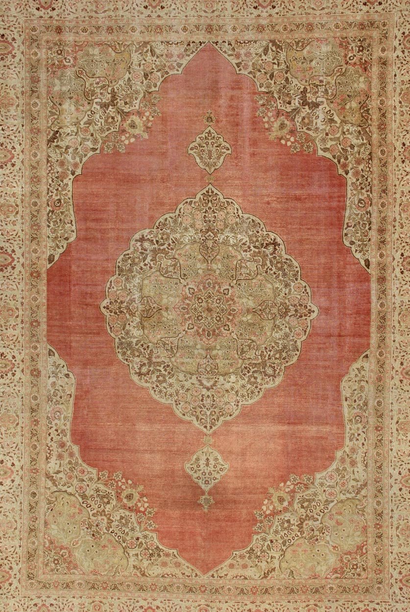 Large antique Turkish Sivas rug with Medallion design in pink red, salmon, light yellow green, and light brown highlights. Keivan Woven Arts / rug 16 - 0903, country of origin / type: Turkey / Sivas, circa Early - 20th century. Measures: 12'8 x 17'6. ... - Keivan Woven Arts16 - 0903 - 7699Rug