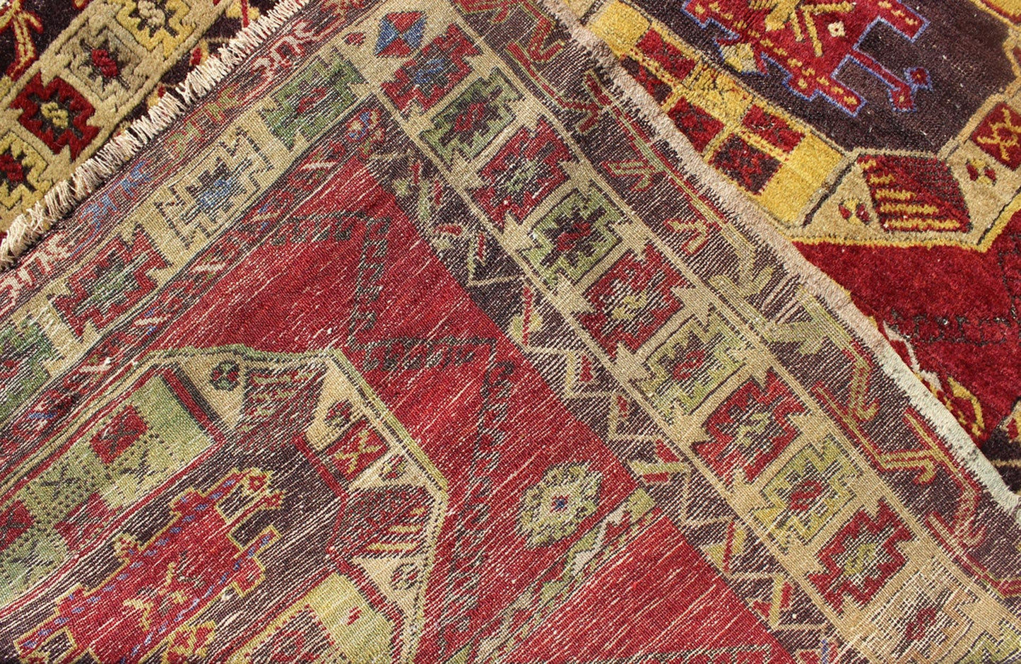 Antique Turkish Kersheihr Medallion Area Runner in Red and Gold Measures: 4'8 x 9'2 This stunning antique Turkish Kersheihr was beautifully handcrafted during the early part of the 20th century. A regal sub - geometric design and five... - Keivan Woven Arts16 - 0909 - 7997Rug