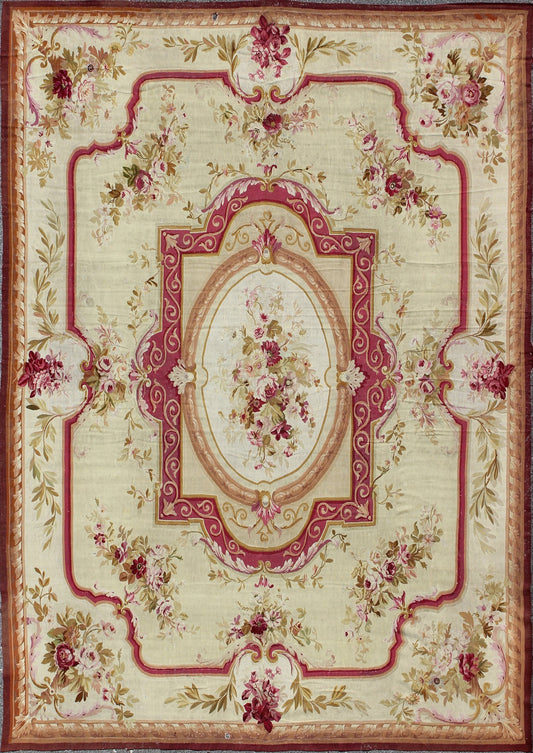 Antique Aubusson carpet with romantic rose bouquets in shades of red and pink, rug 16 - 1105, country of origin / type: Europe / Aubusson, circa 1870 This elegant antique Aubusson carpet is a resplendent example of the lush architectural style and... - Keivan Woven Arts16 - 1105 - 8702Rug