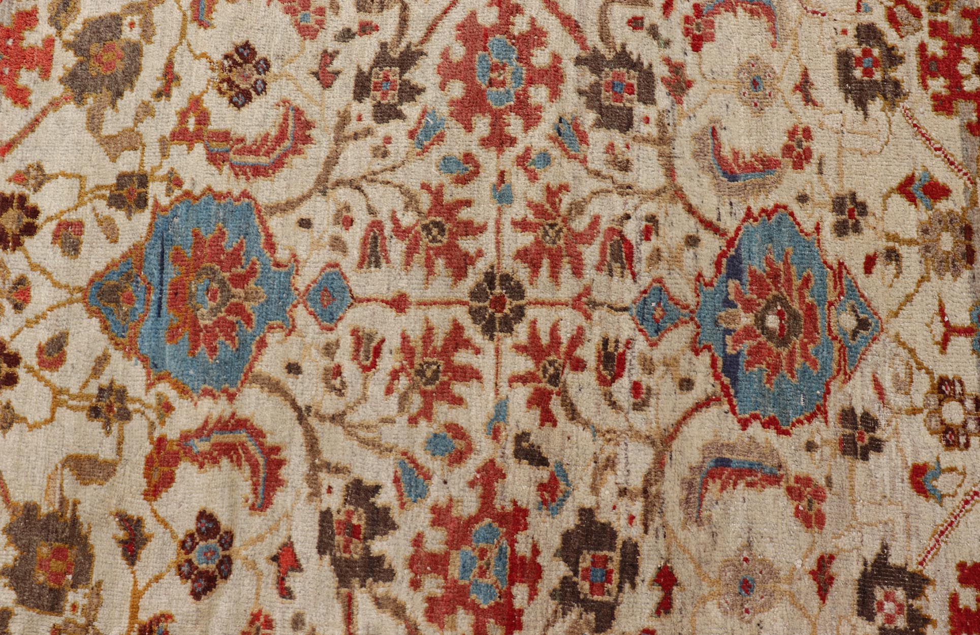 Antique Persian Sultanabad Ziegler Carpet with Rich Palmettes in Ivory Field and red border. Keivan Woven Arts / rug 17 - 0302, country of origin / type: Iran / Ziegler Sultanabad, circa 1880. Measures: 10'8 x 16'6. This exceptional antiq... - Keivan Woven Arts17 - 0302 - 8553Rug