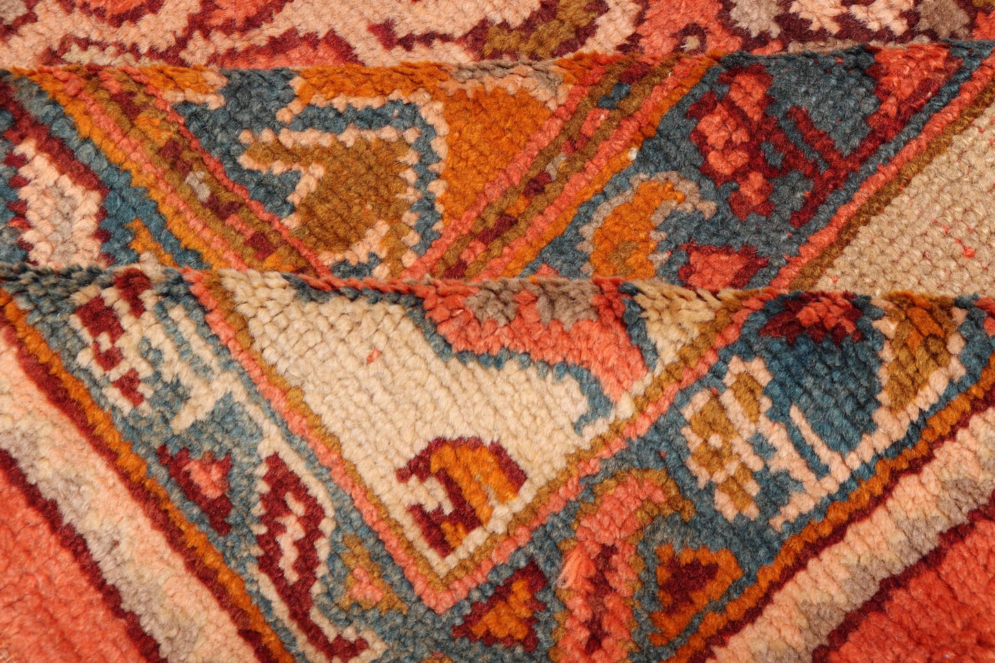 Antique Turkish Oushak rug with Large Scale sub floral design in light tangerine/terracotta background. Keivan Woven Arts / rug 17 - 0605, country of origin / type: Turkey / Oushak, circa 1910. Measures: 10'6 x 14'6. This antique Turkish Oushak ca... - Keivan Woven Arts17 - 0605 - 8739Rug