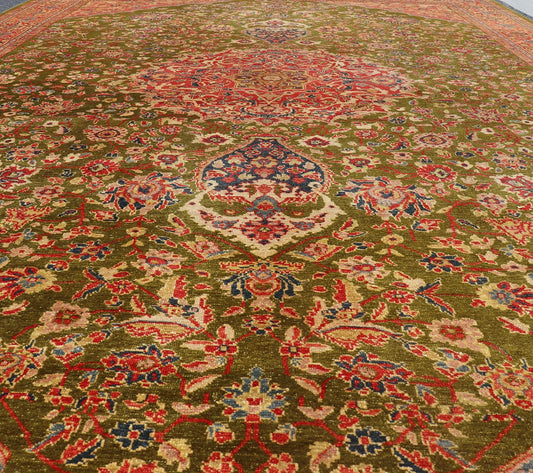 Antique Persian Ziegler Sultanabad Rug with Floral Medallion in Green and Red, rug 17 - 0705, country of origin / type: Iran / Sultanabad, circa 1900 This amazingly delightful antique Sultanabad Ziegler rug (circa 1900) from early 20th Century Per... - Keivan Woven Arts17 - 0705 - 8621Rug